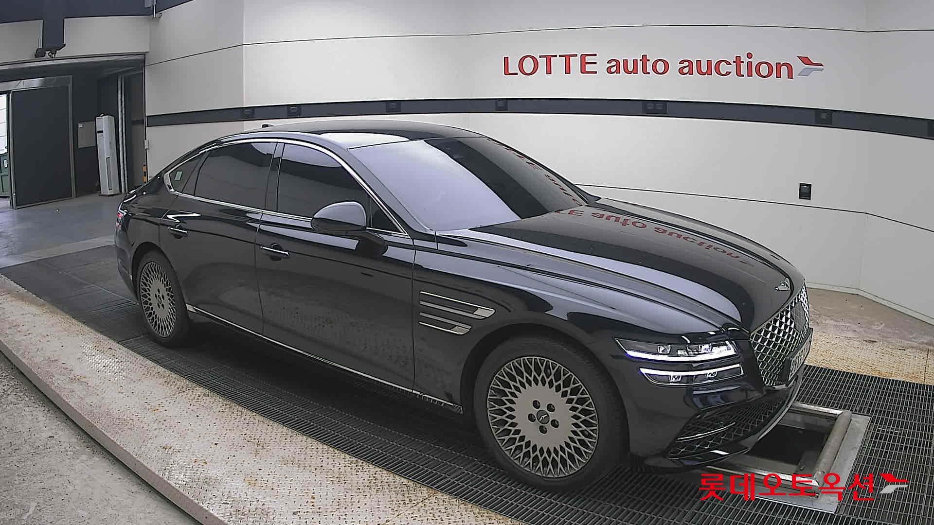 2022 - genesis g80