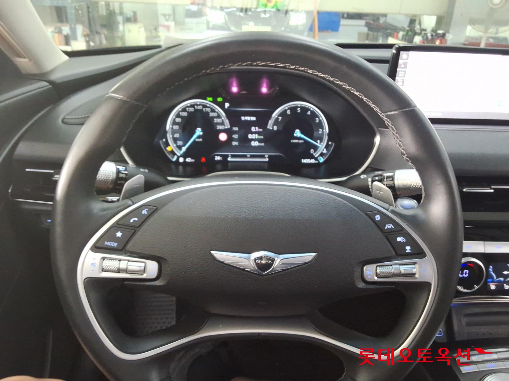2022 - genesis g80