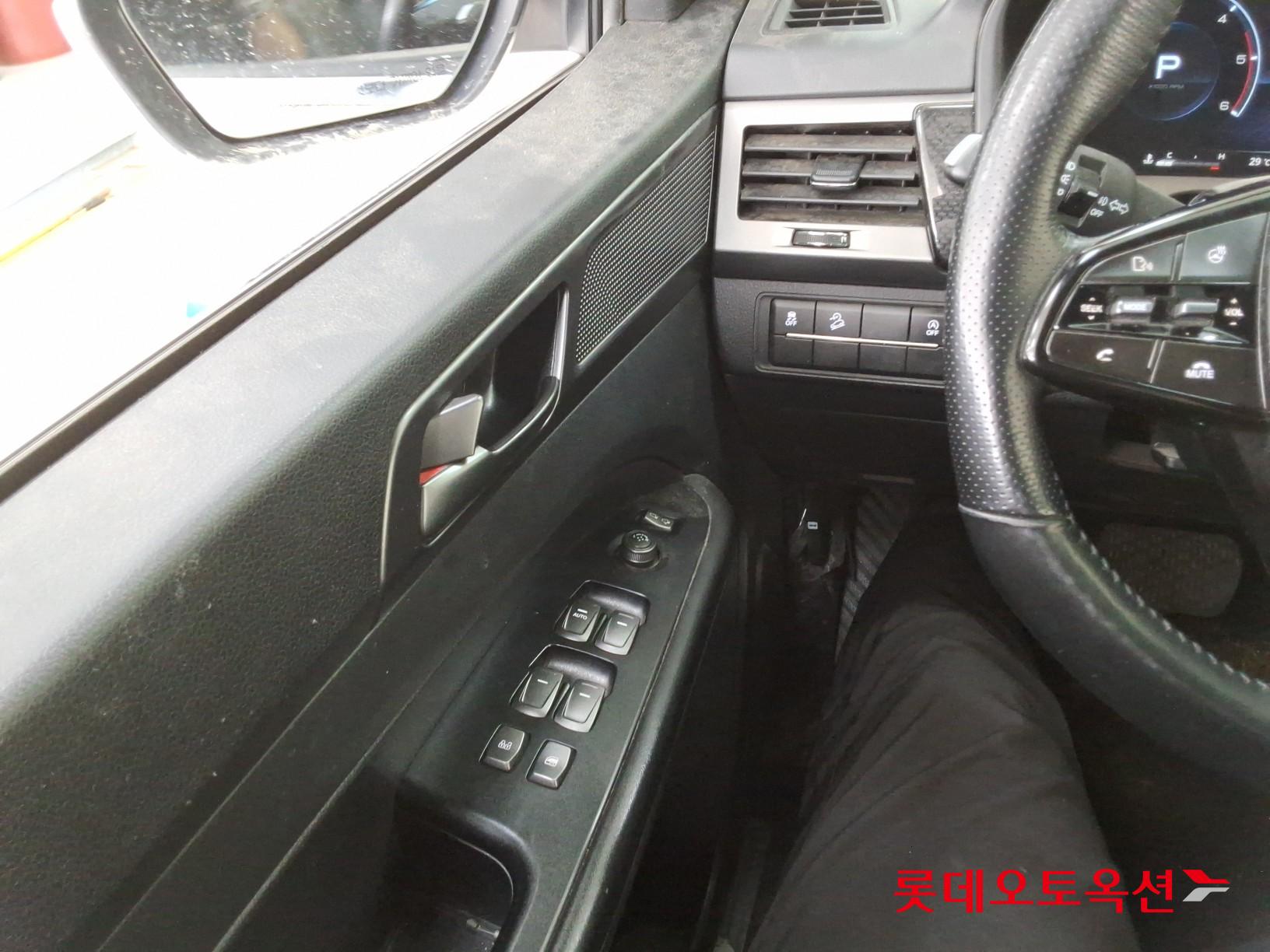 2022 - ssangyong rexton