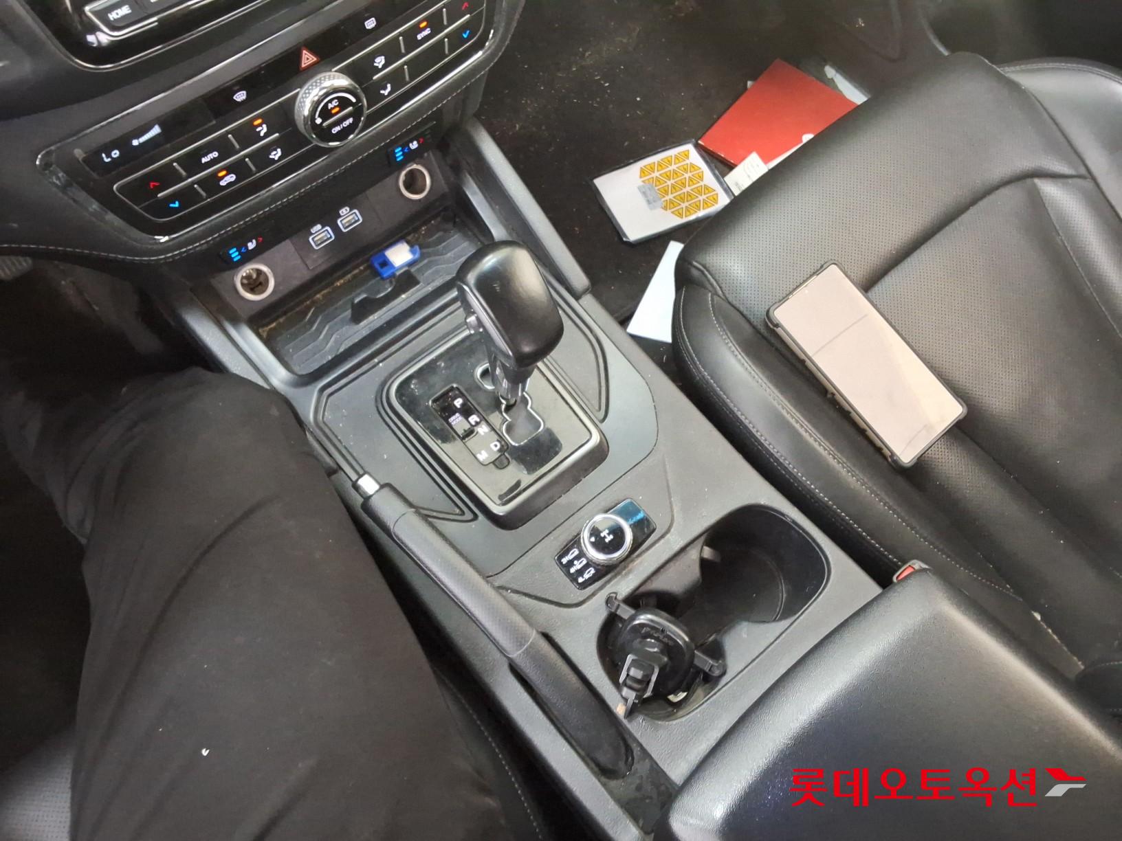 2022 - ssangyong rexton