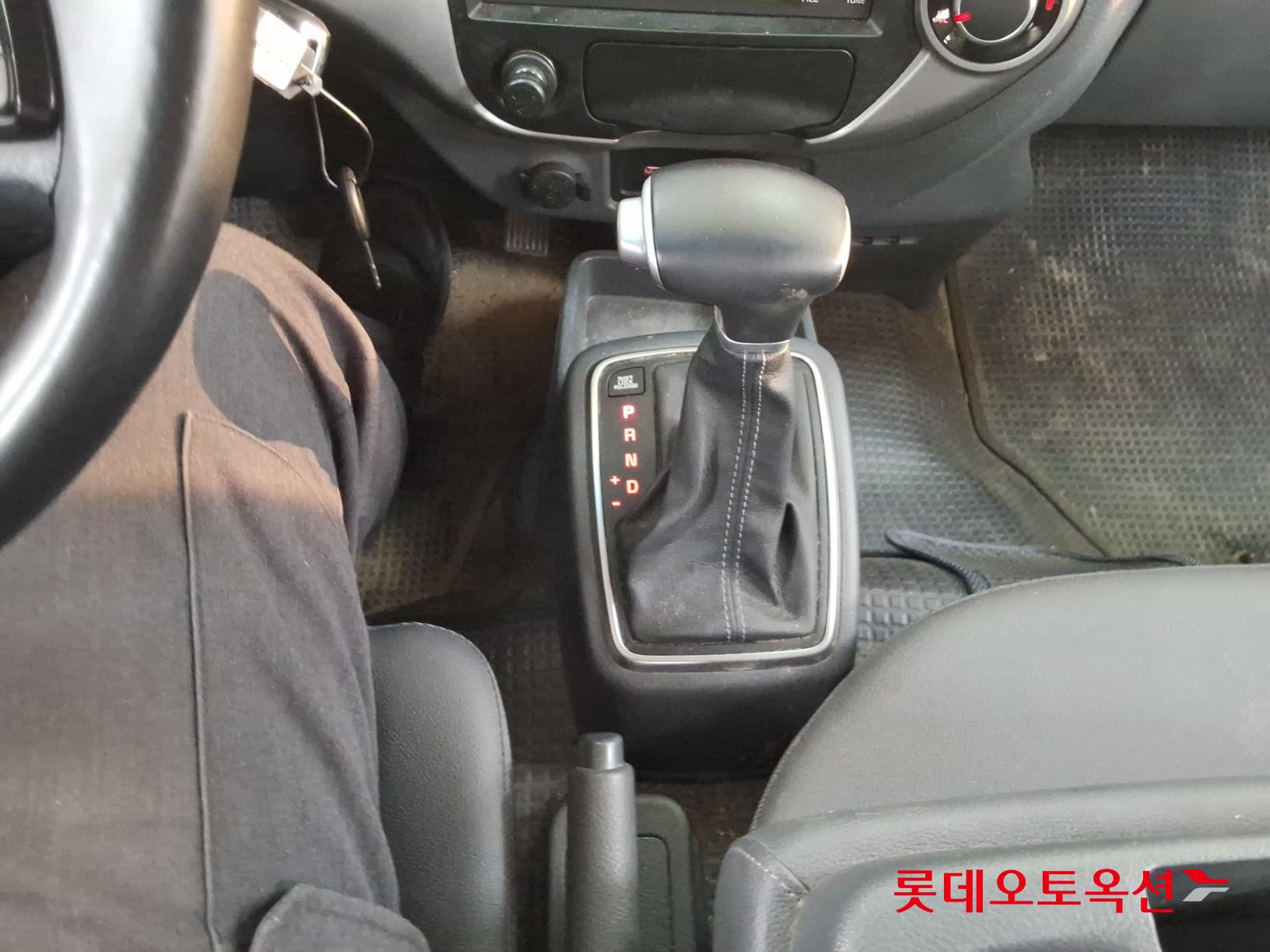2022 - kia bongo