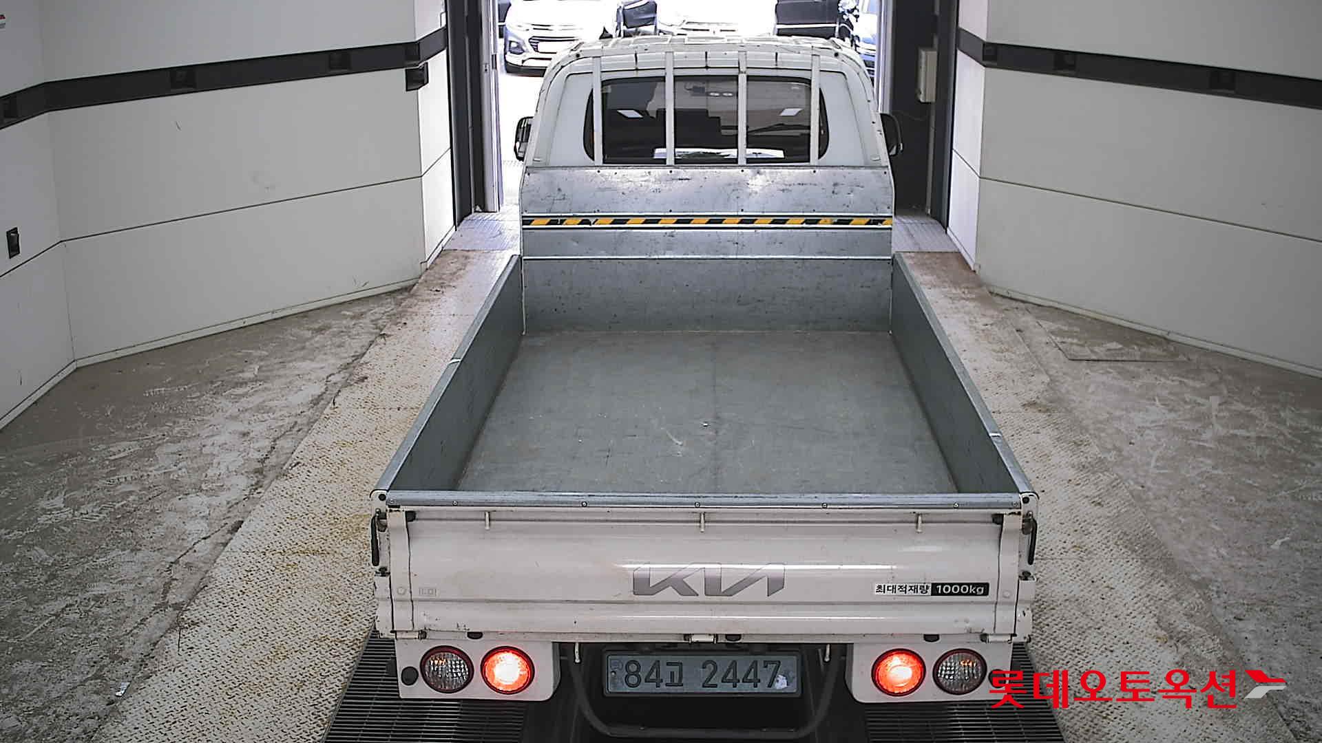 2022 - kia bongo