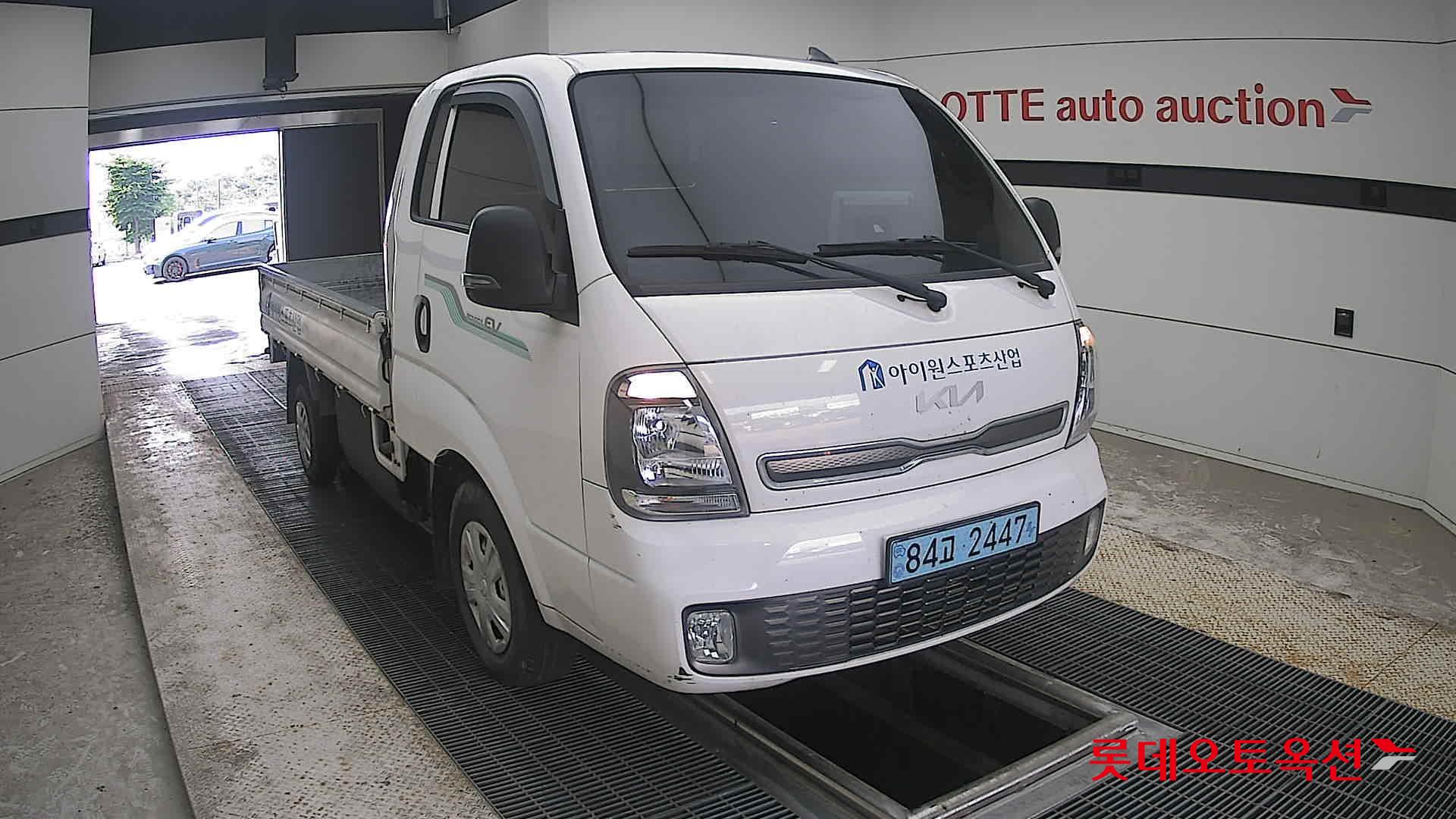 2022 - kia bongo