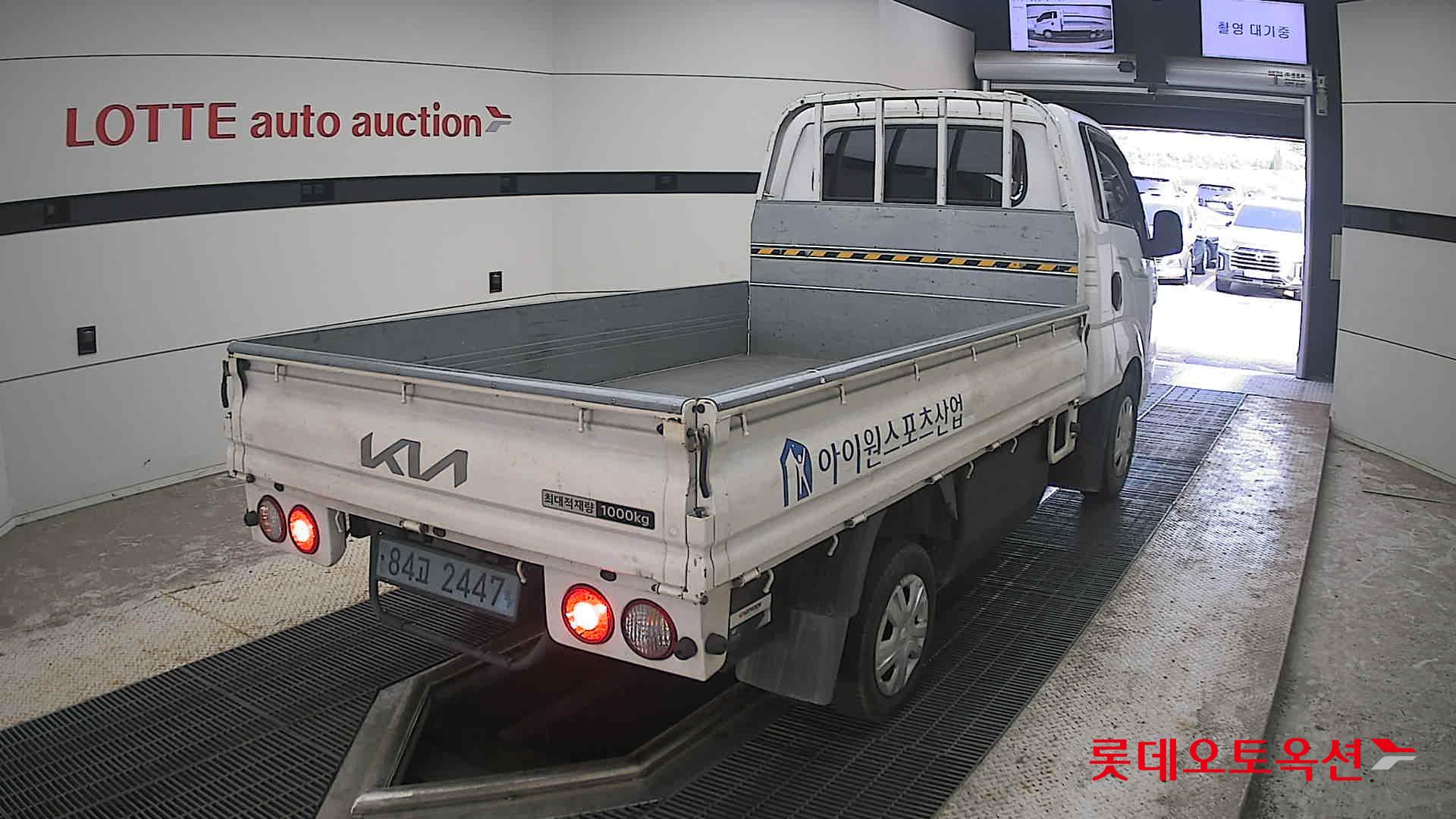 2022 - kia bongo