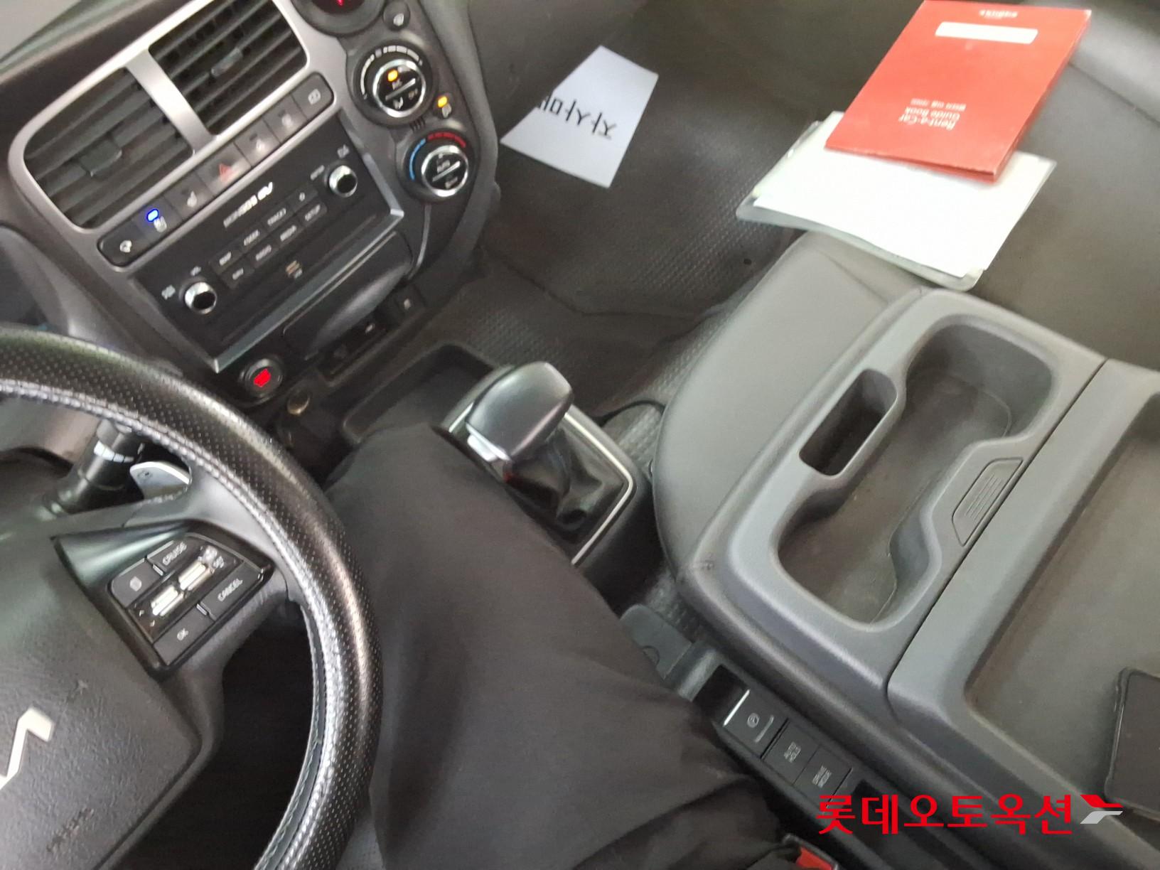 2022 - kia bongo