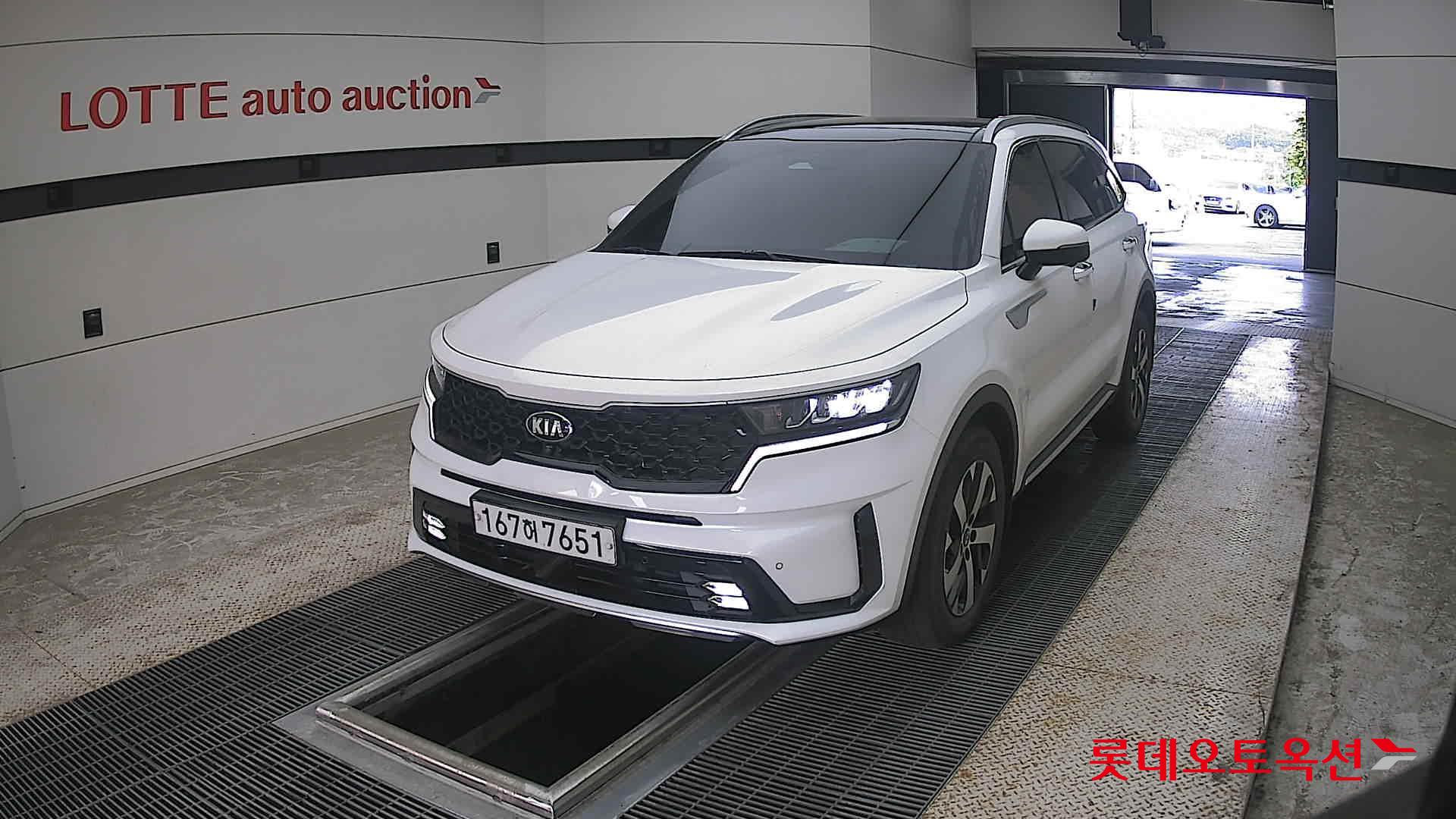 2021 - kia sorento