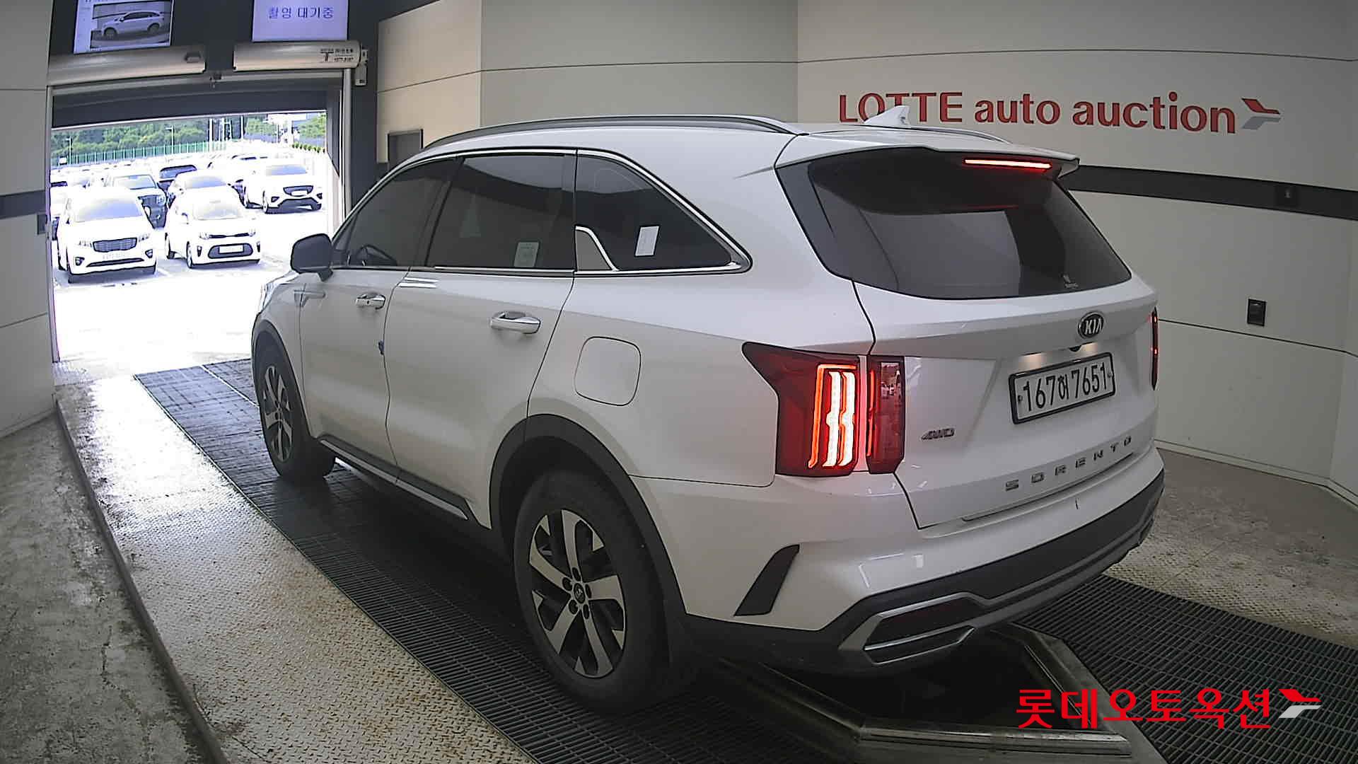 2021 - kia sorento