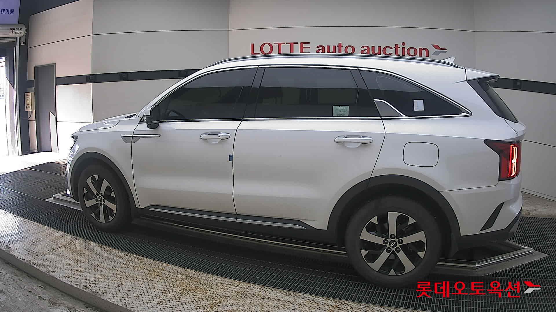 2021 - kia sorento