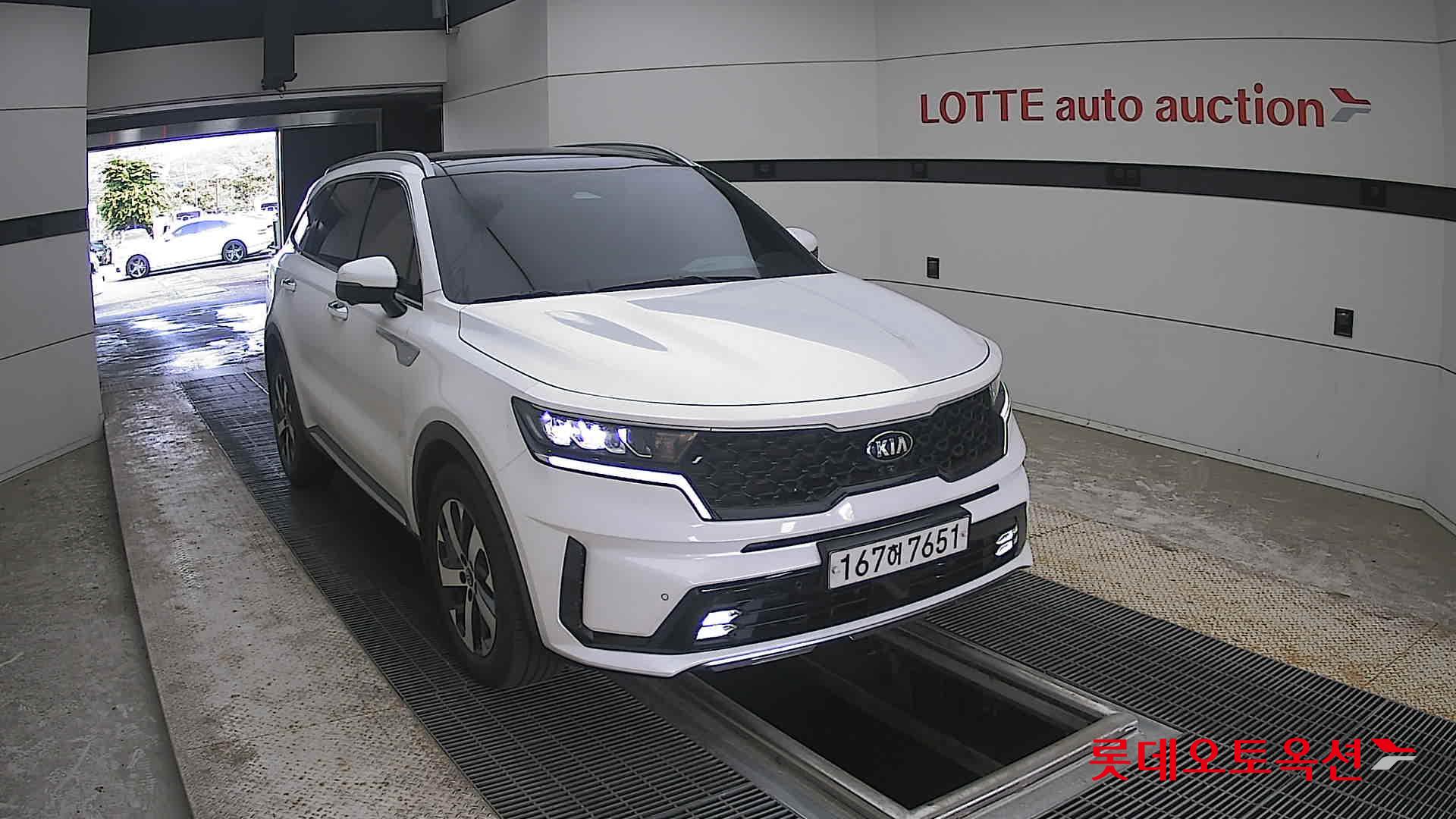 2021 - kia sorento