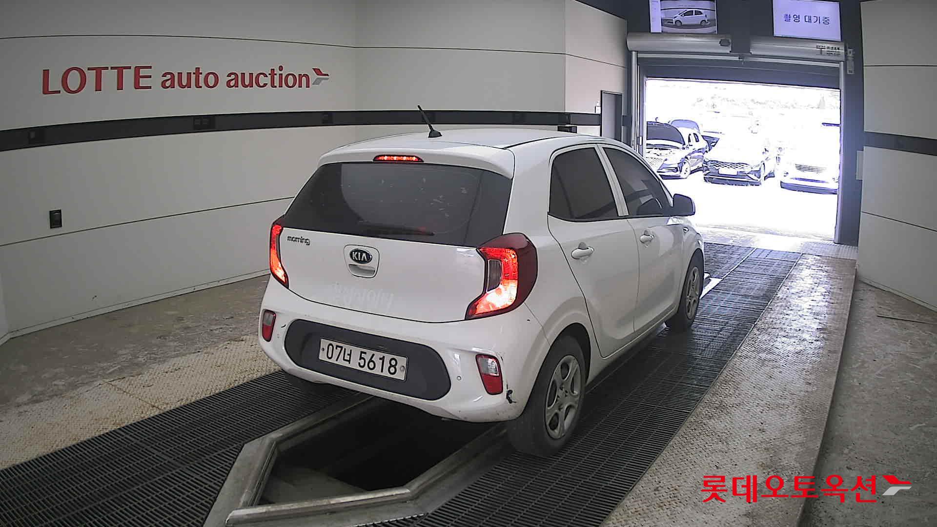 2019 - kia morning