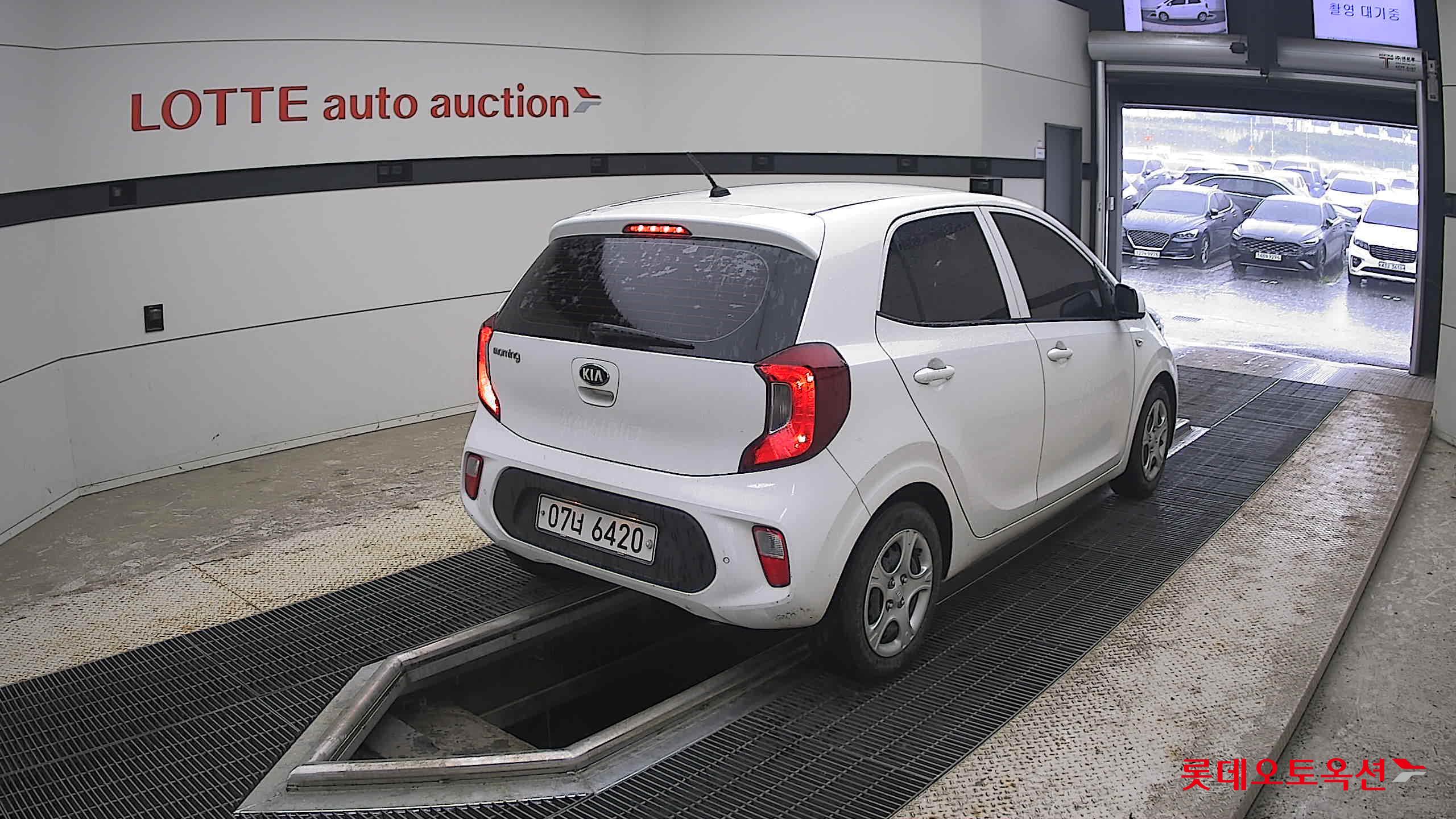 2019 - kia morning