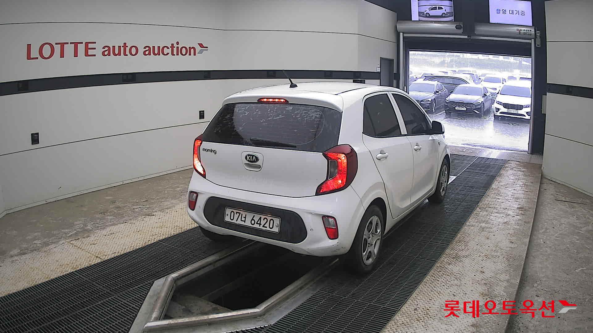 2019 - kia morning