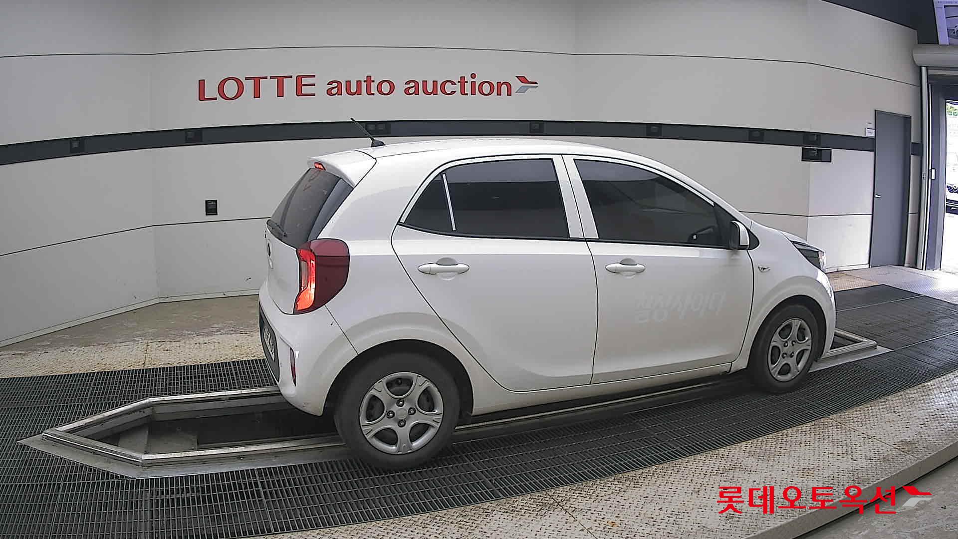 2019 - kia morning