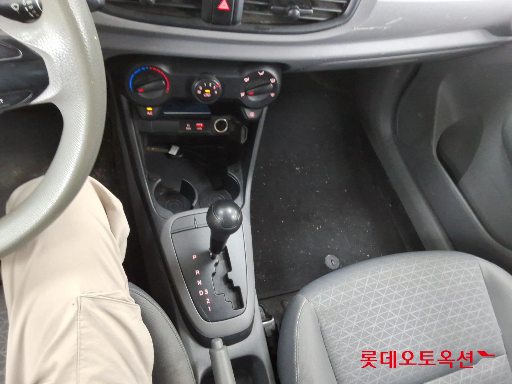 2019 - kia morning