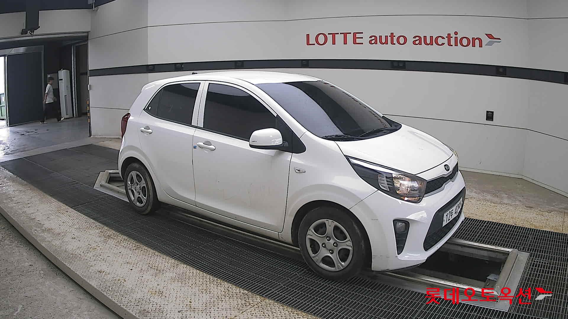 2019 - kia morning