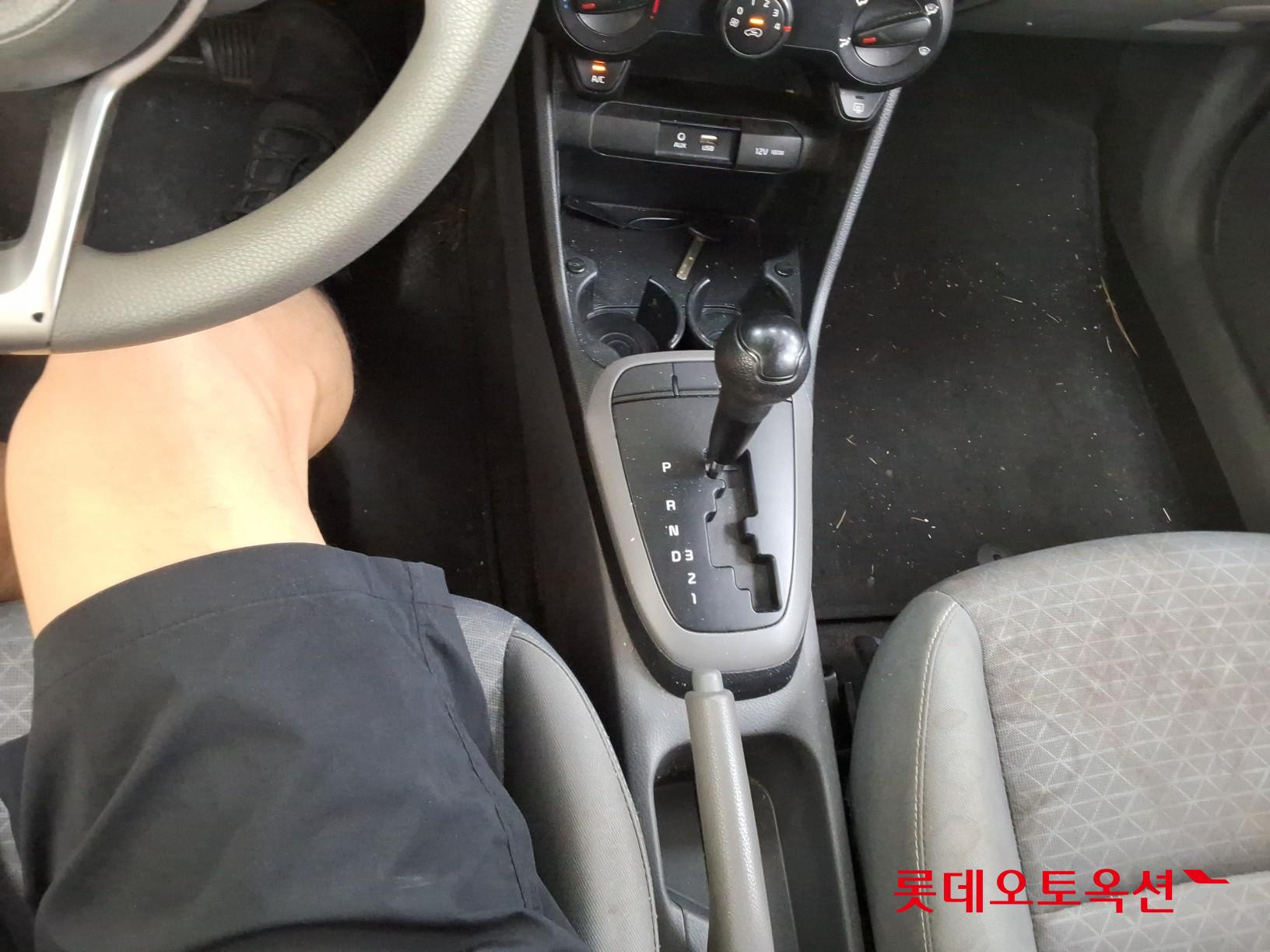 2019 - kia morning