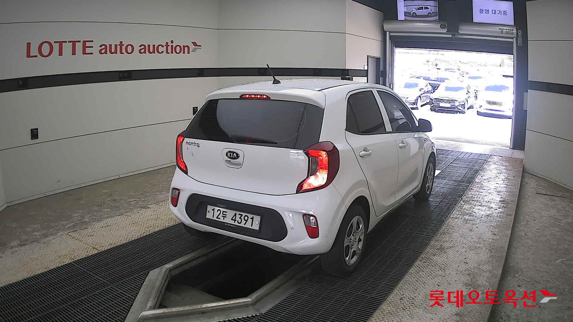 2019 - kia morning
