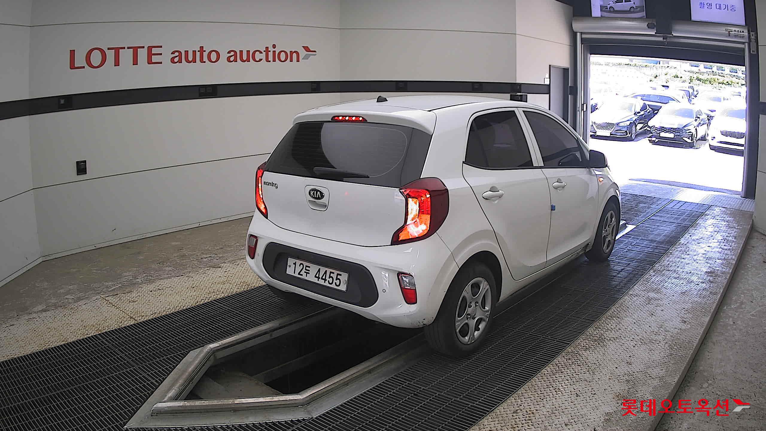 2019 - kia morning