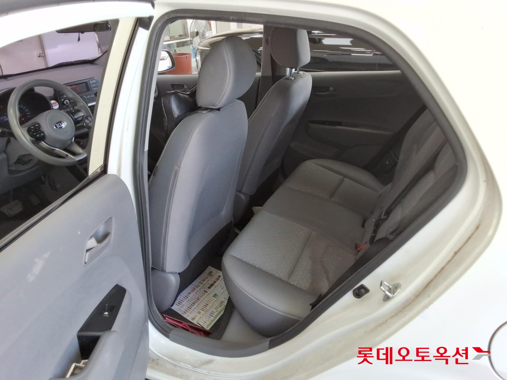 2019 - kia morning