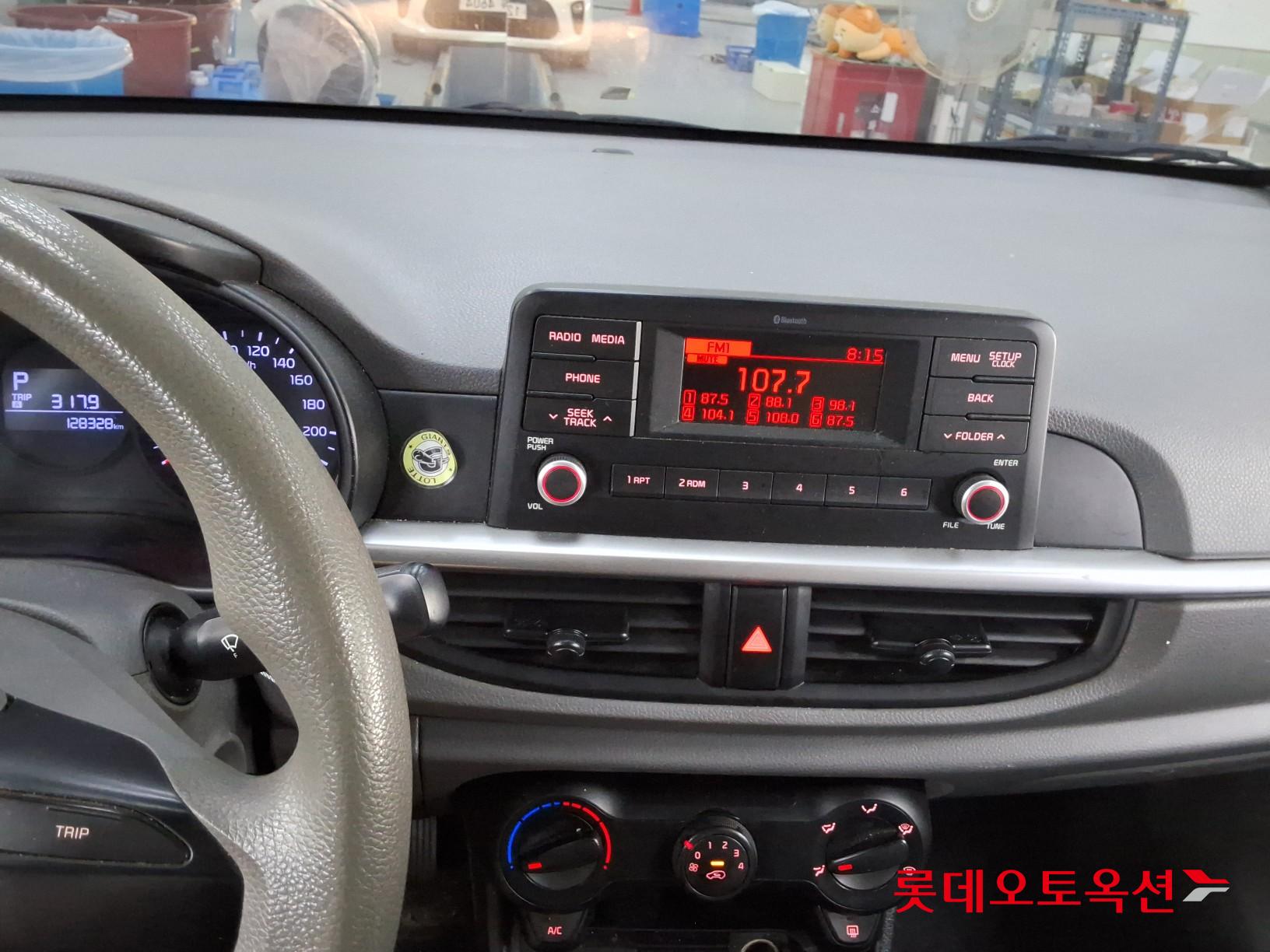 2019 - kia morning