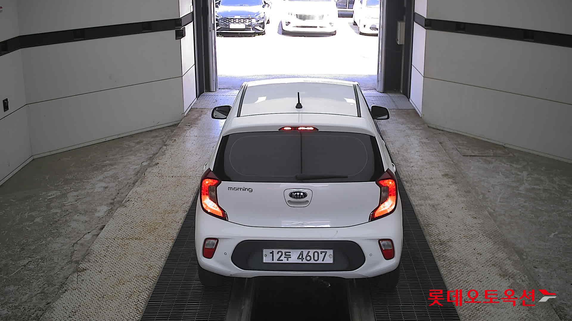 2019 - kia morning
