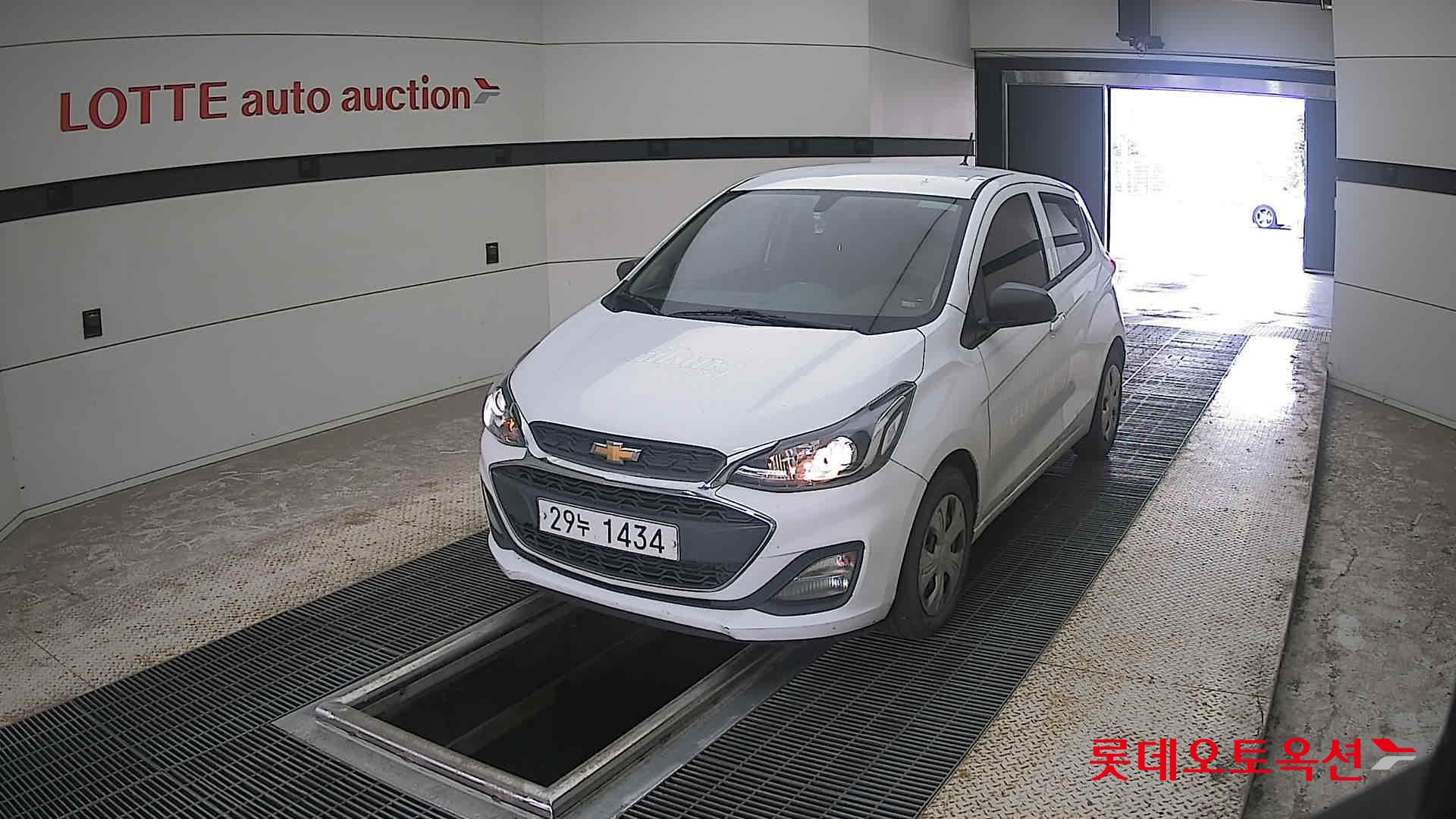 2019 - chevrolet spark