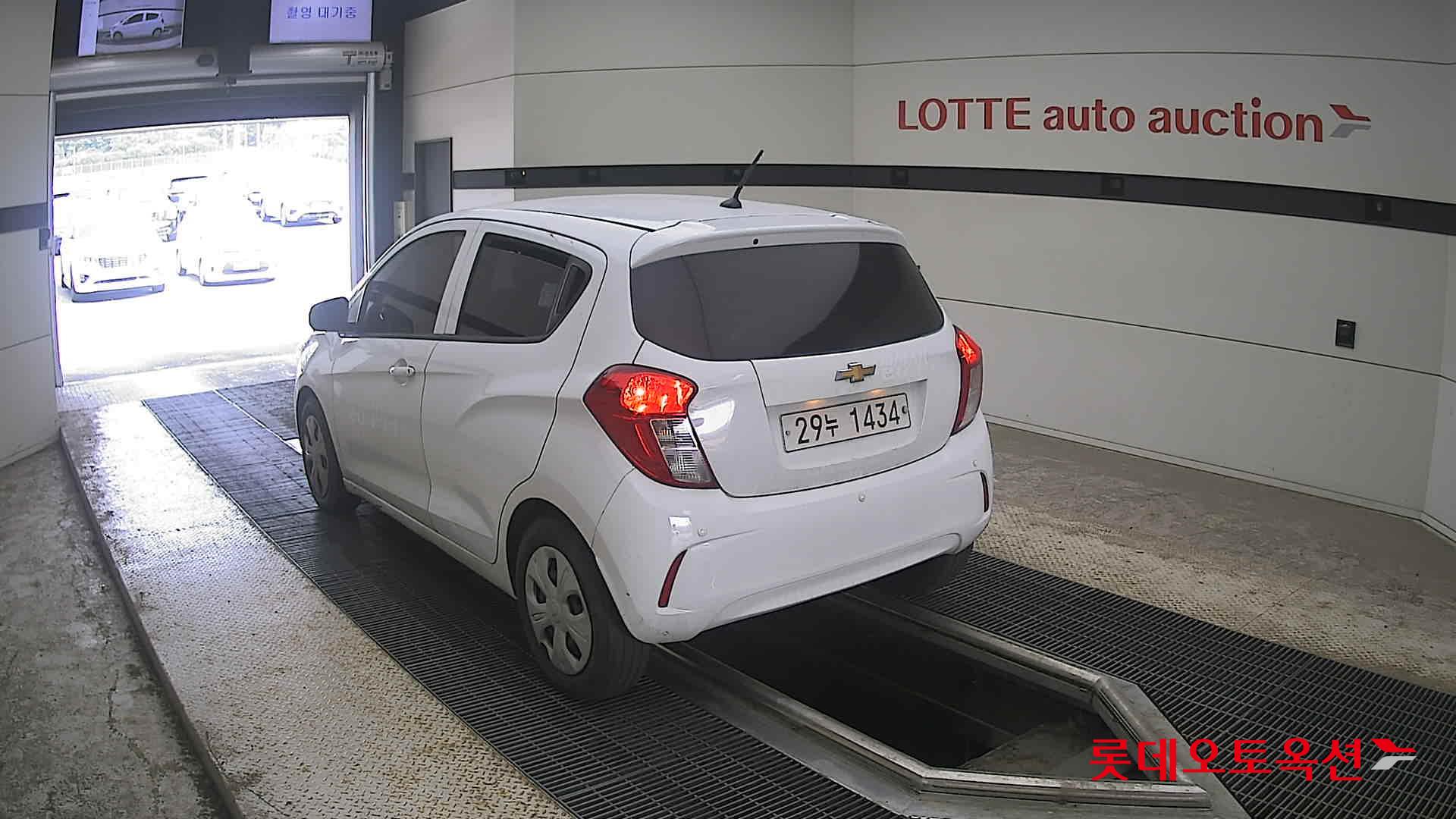 2019 - chevrolet spark