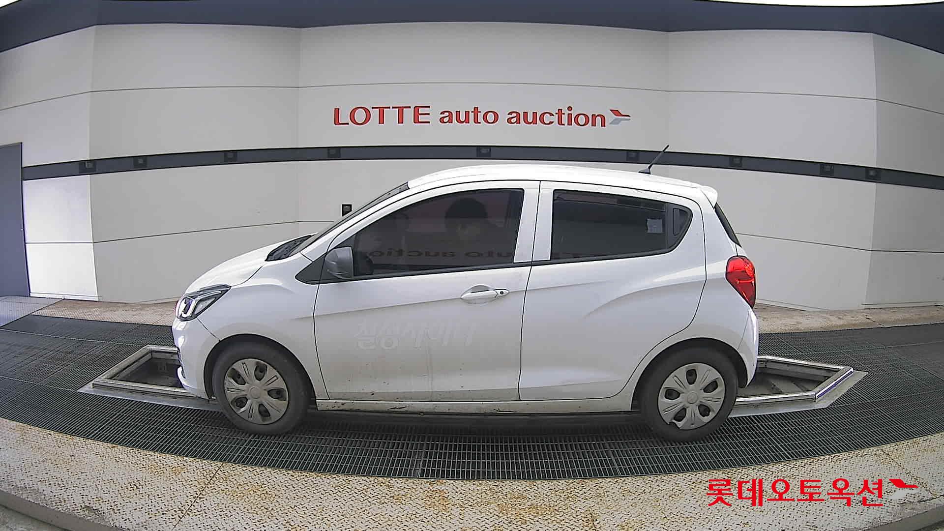 2019 - chevrolet spark