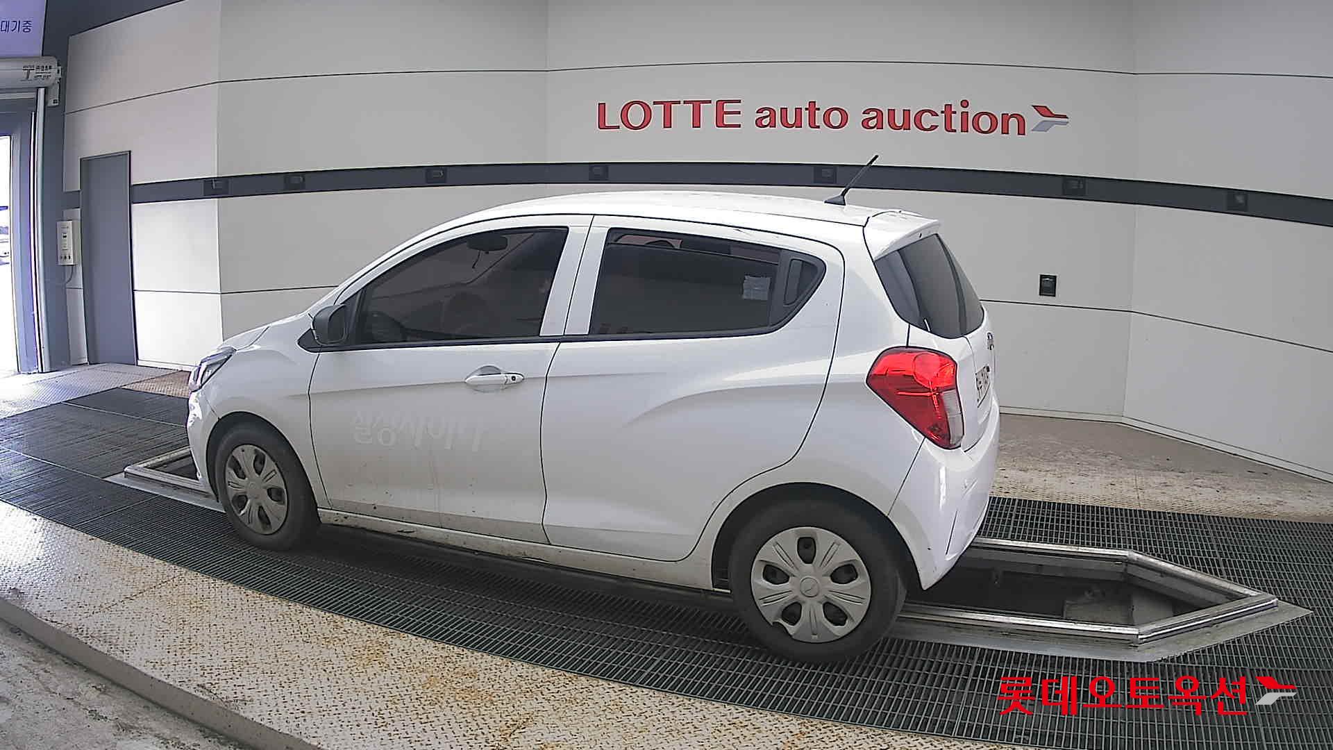 2019 - chevrolet spark