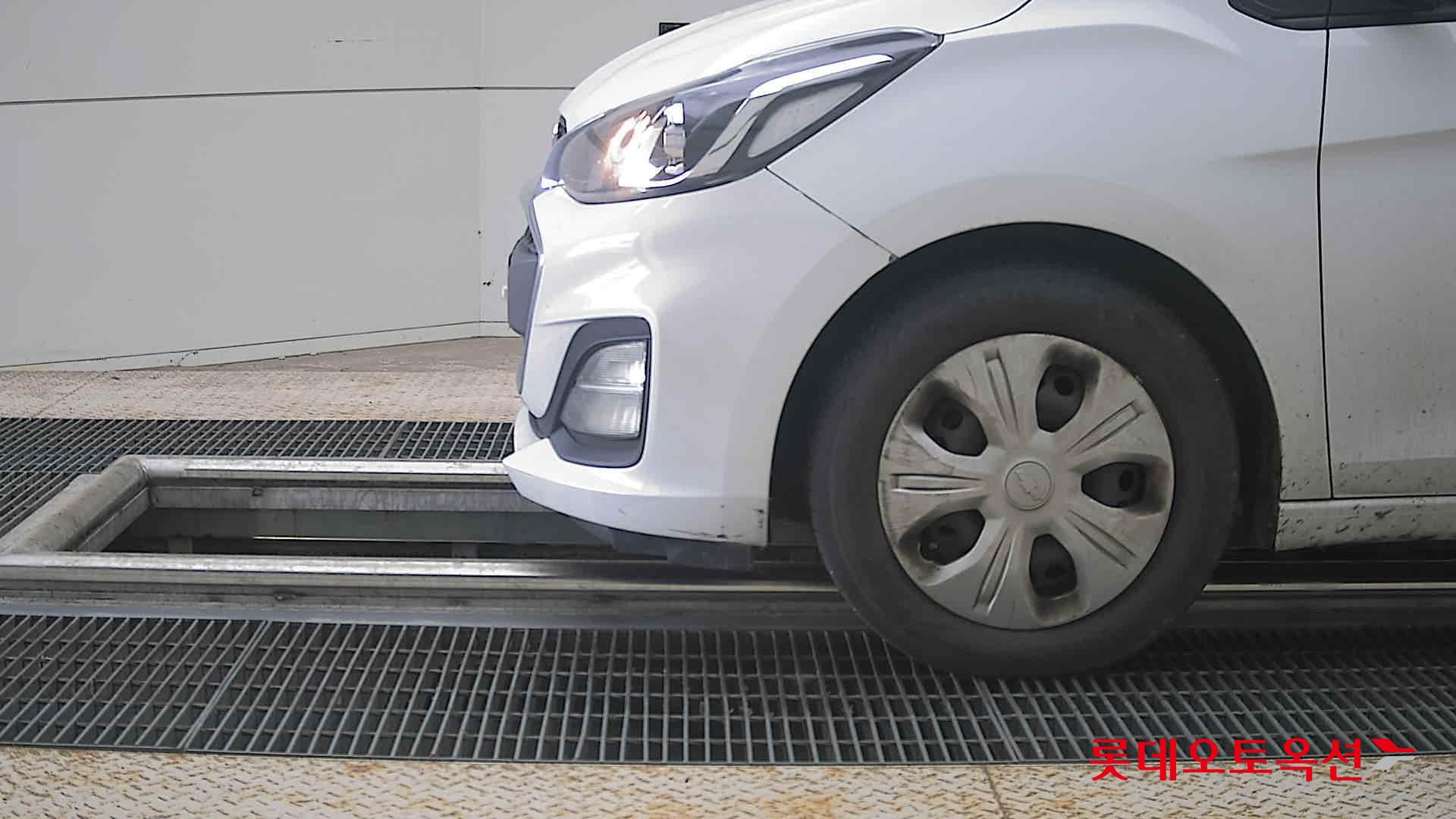 2019 - chevrolet spark