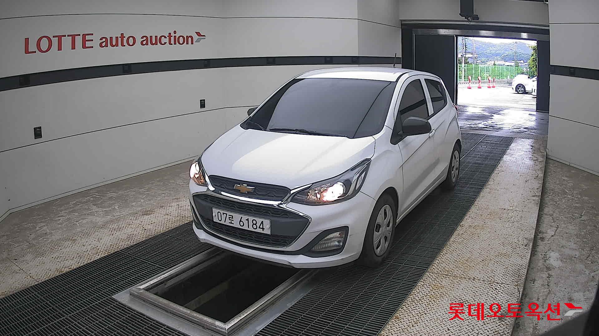 2019 - chevrolet spark