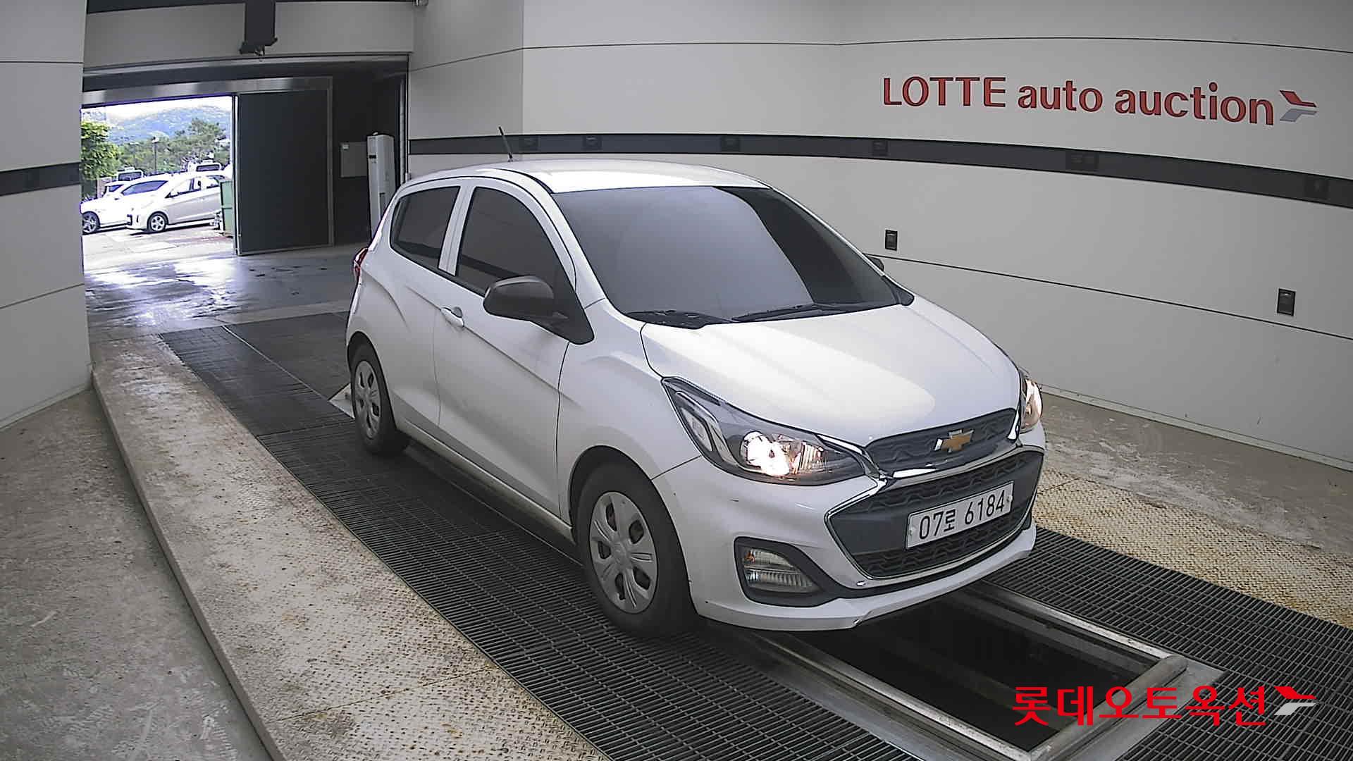 2019 - chevrolet spark