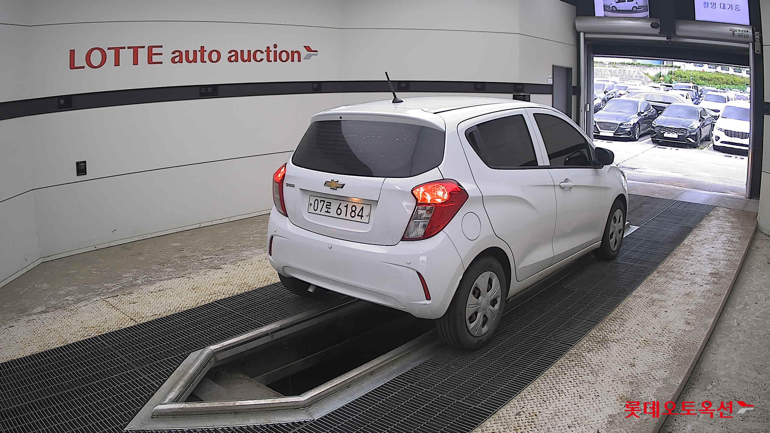 2019 - chevrolet spark