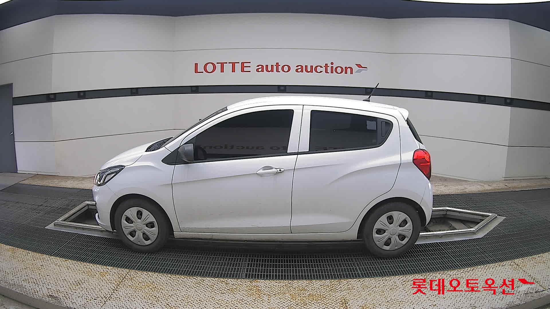 2019 - chevrolet spark