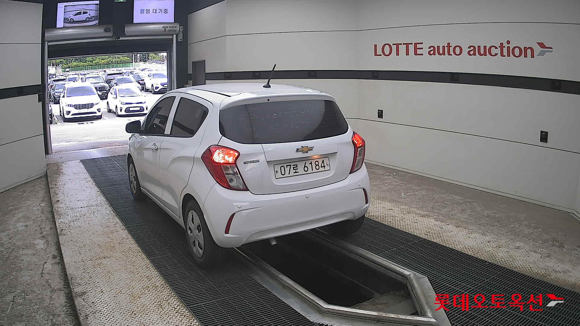 2019 - chevrolet spark