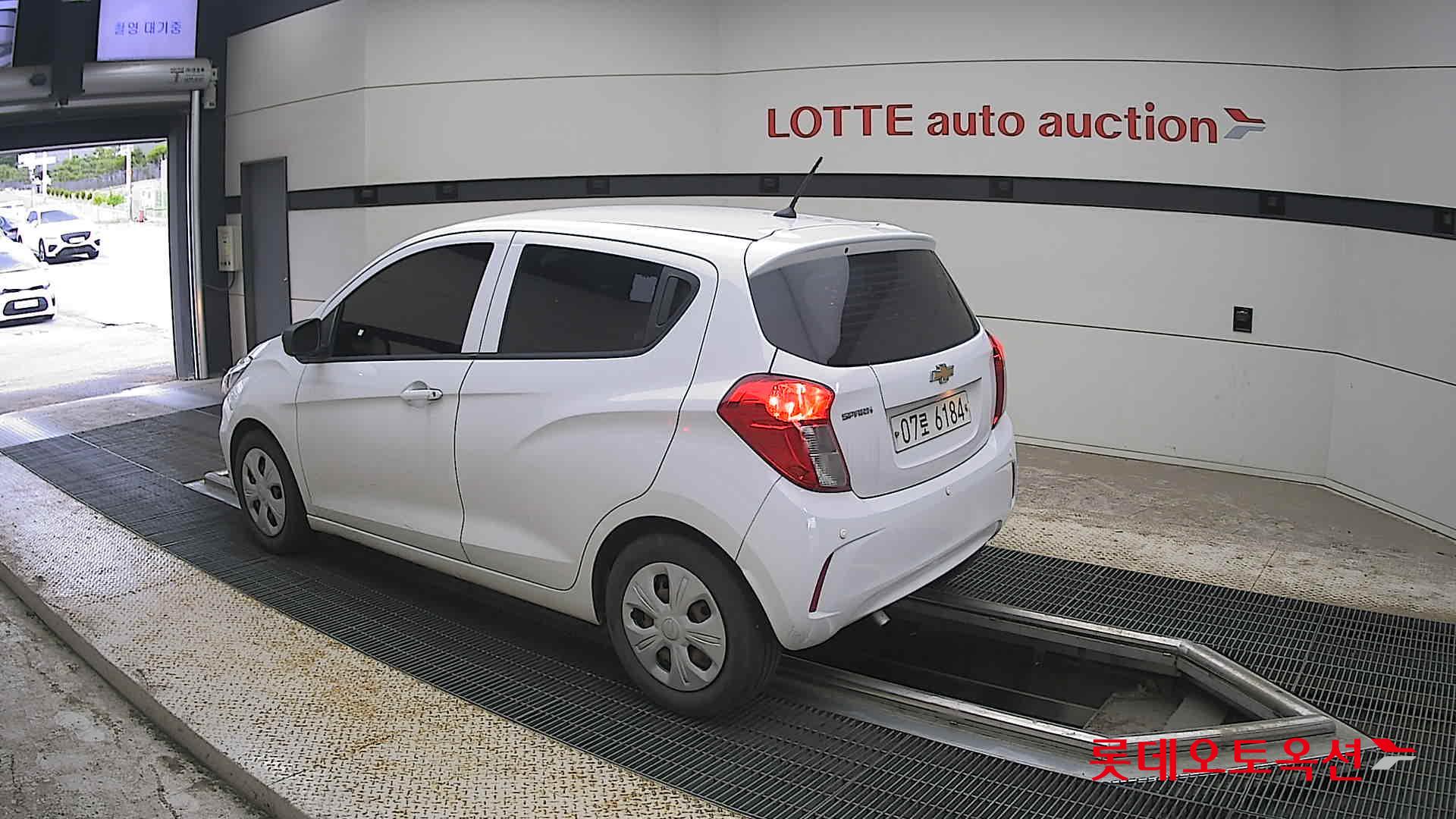 2019 - chevrolet spark