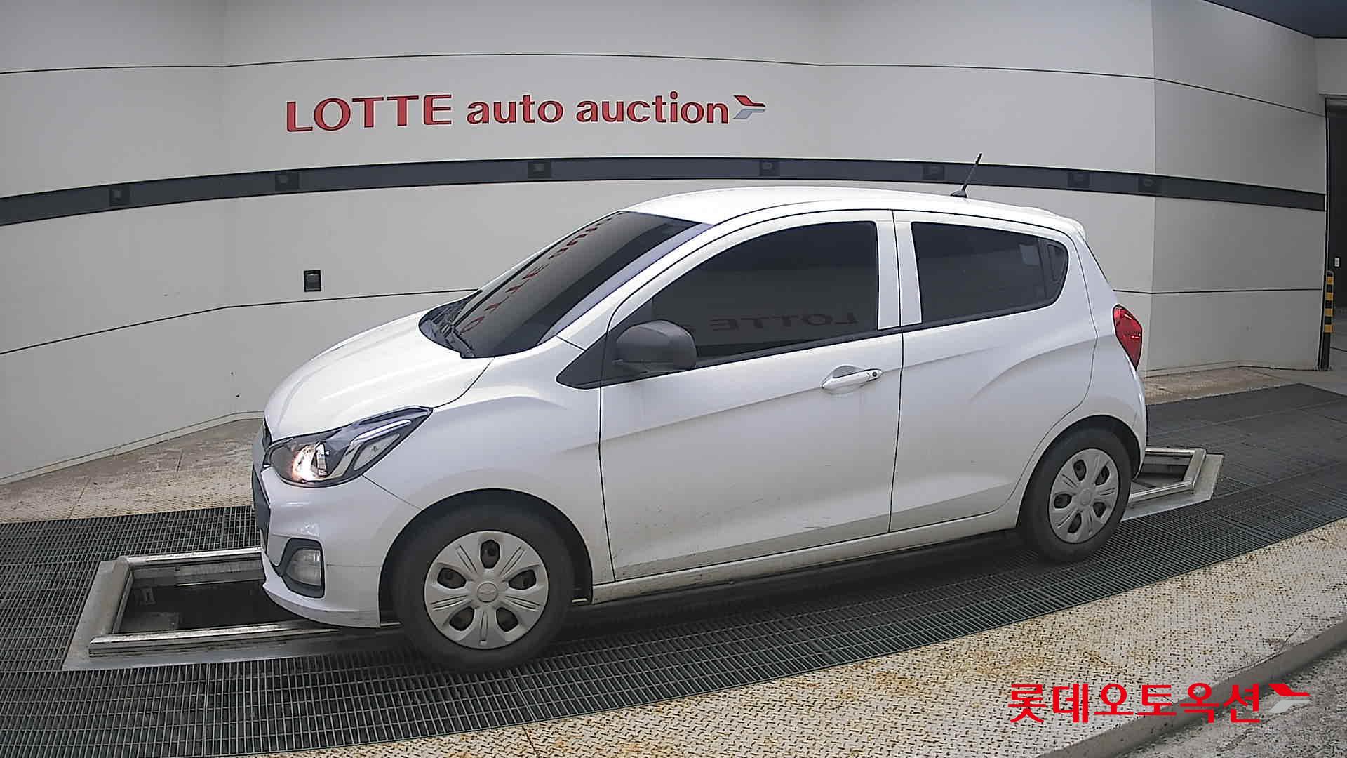 2019 - chevrolet spark