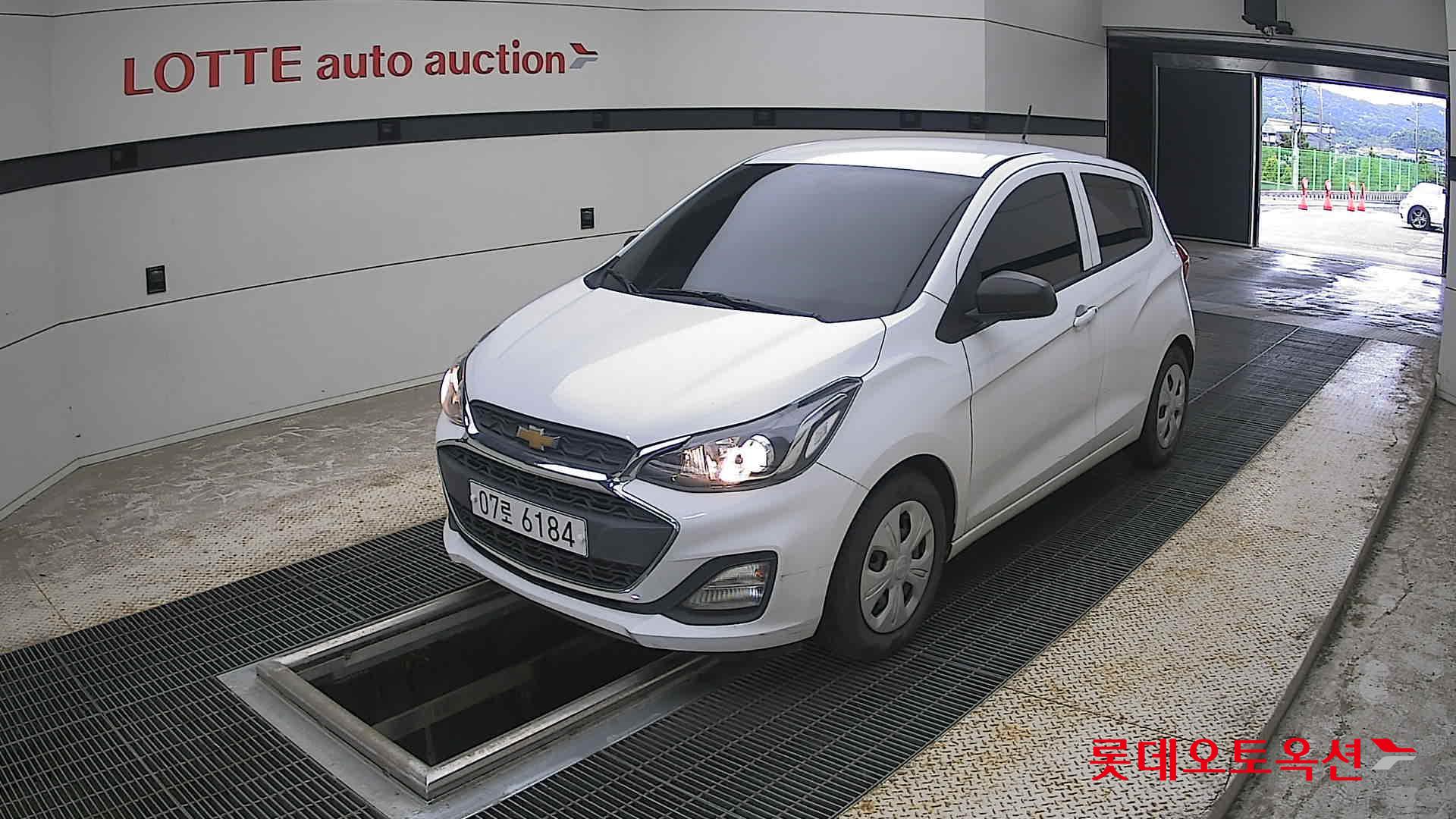 2019 - chevrolet spark