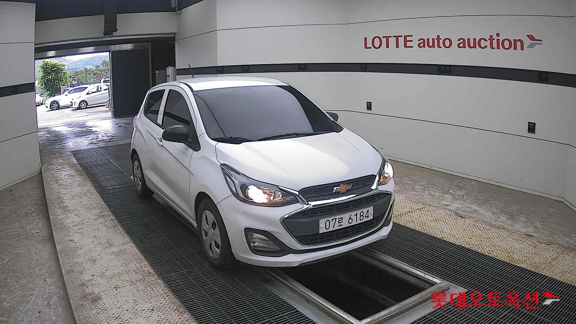 2019 - chevrolet spark