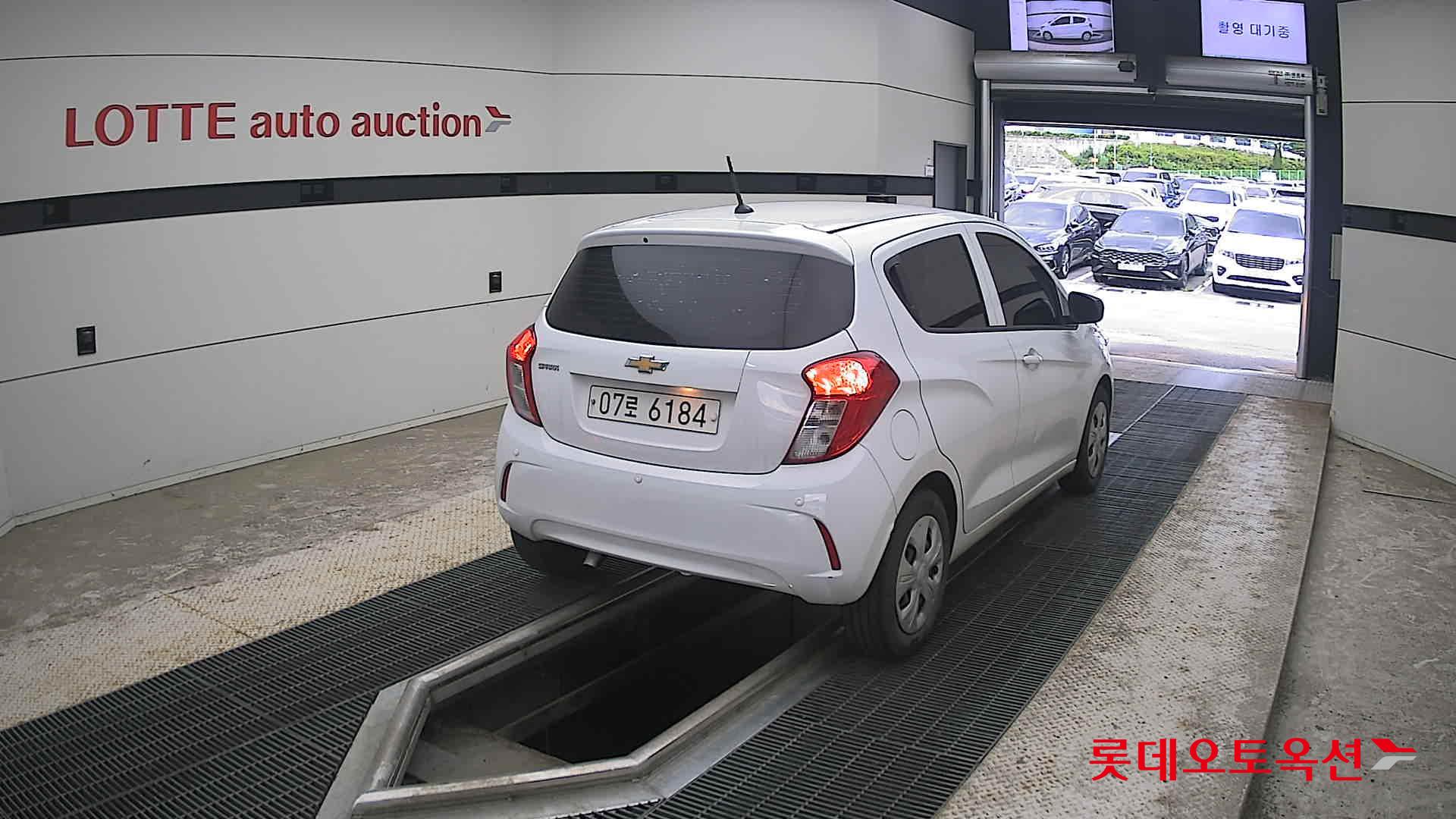 2019 - chevrolet spark