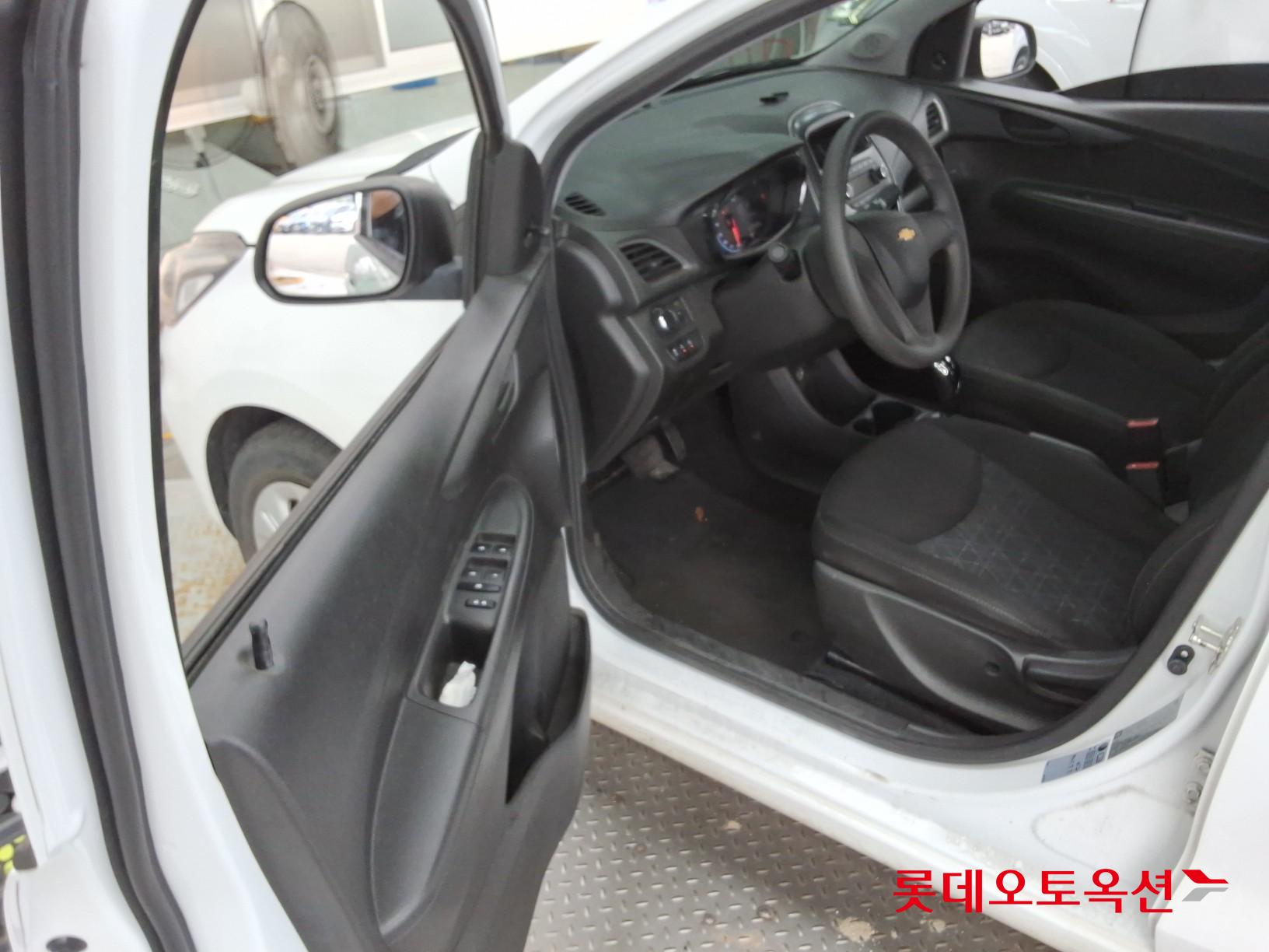2019 - chevrolet spark