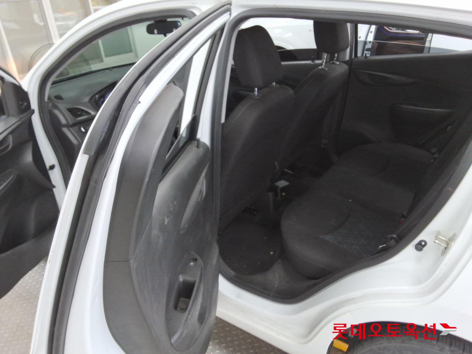 2019 - chevrolet spark