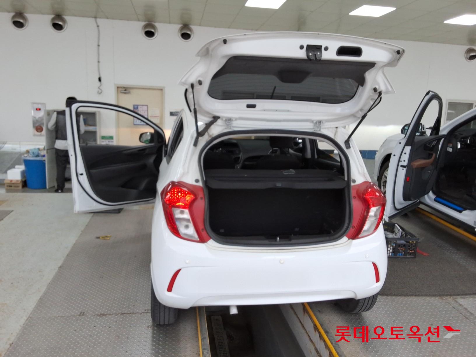2019 - chevrolet spark