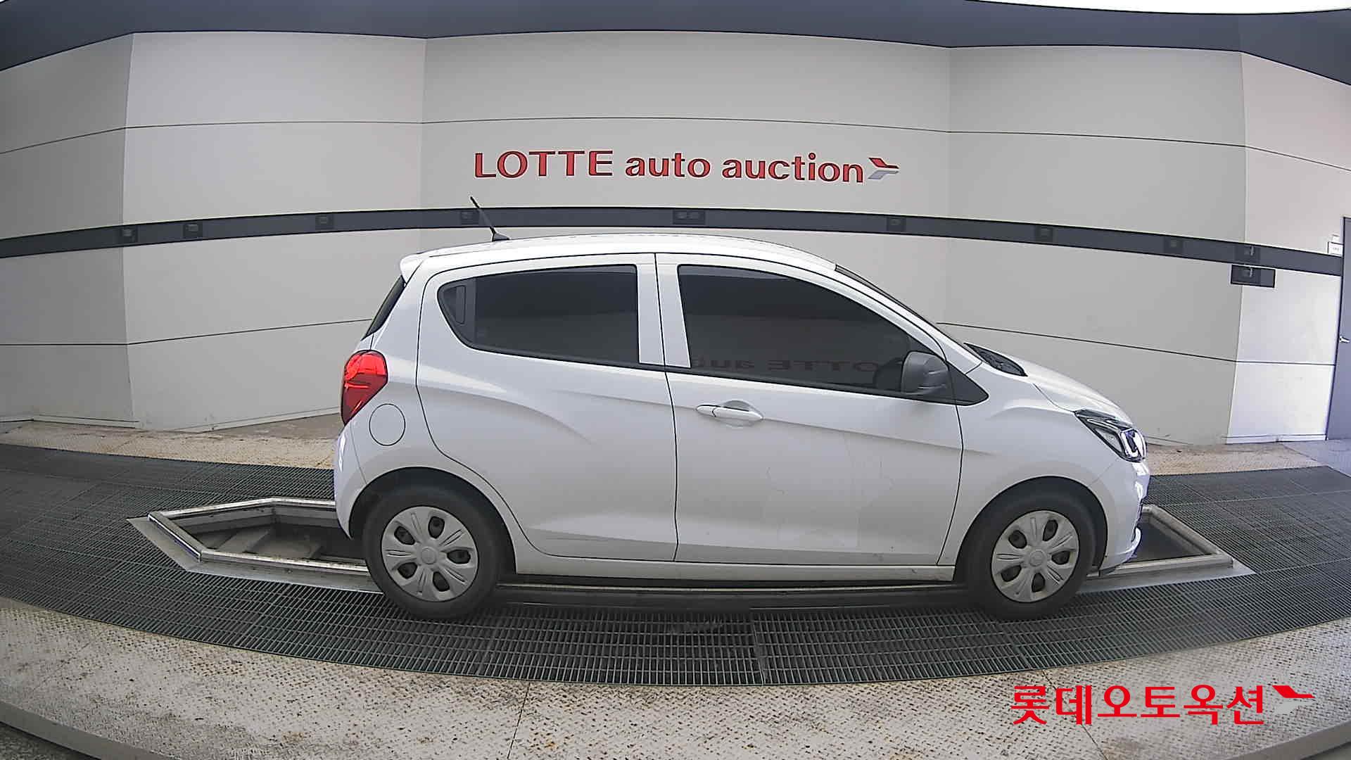 2019 - chevrolet spark