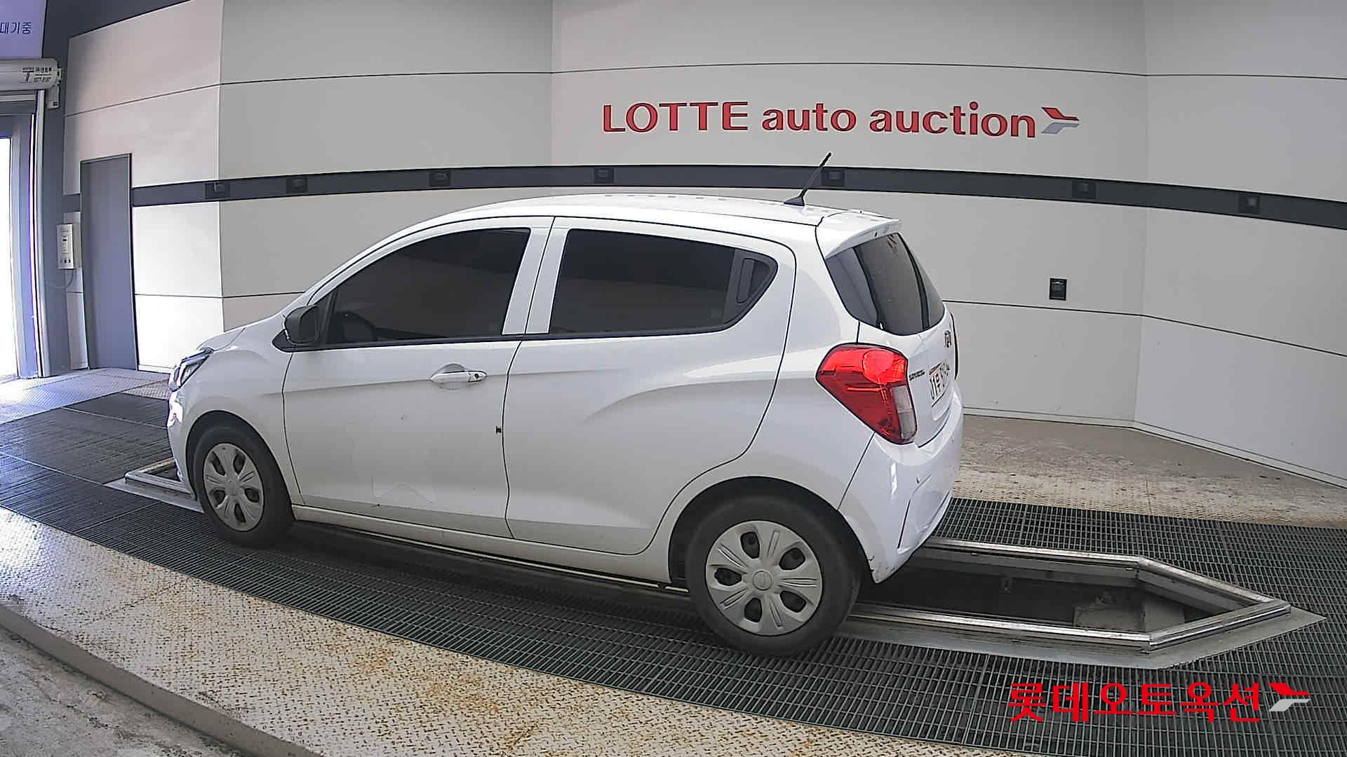 2019 - chevrolet spark