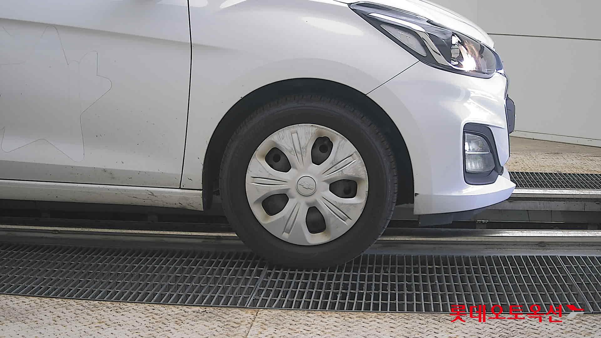 2019 - chevrolet spark