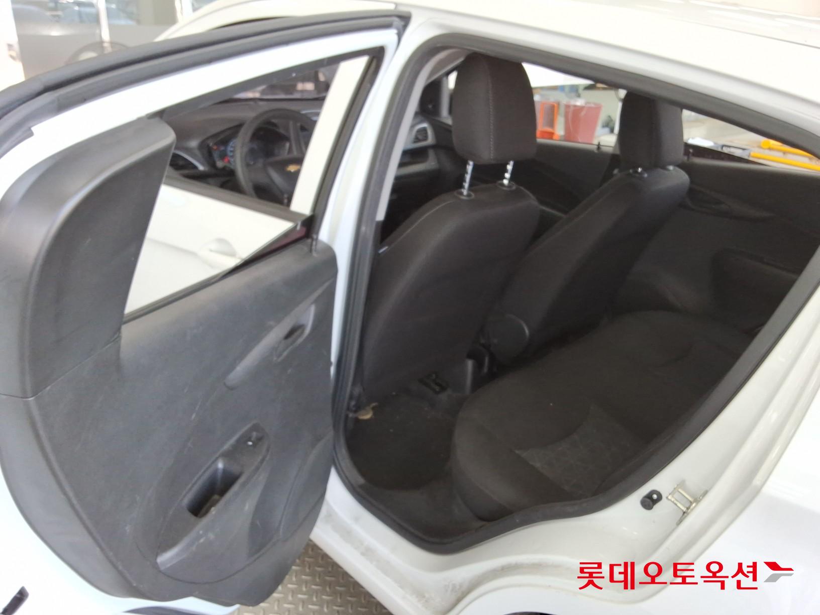 2019 - chevrolet spark