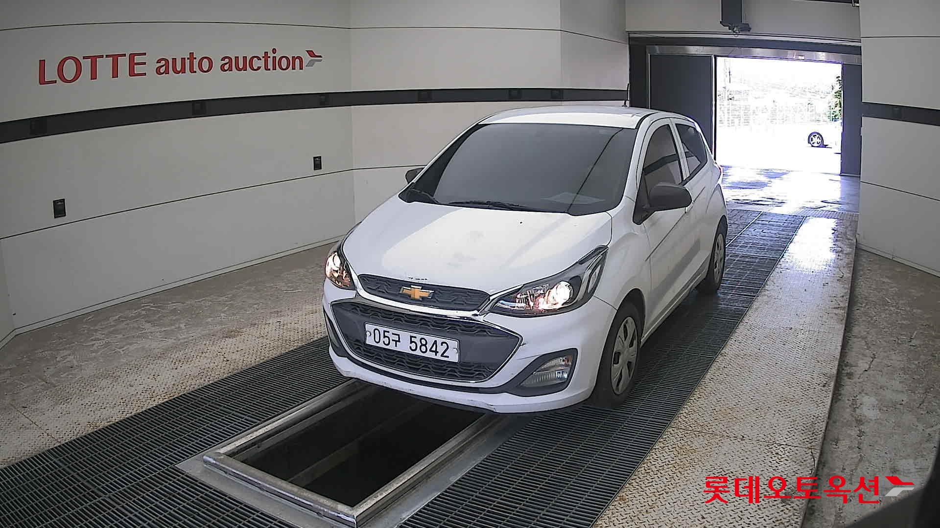 2019 - chevrolet spark