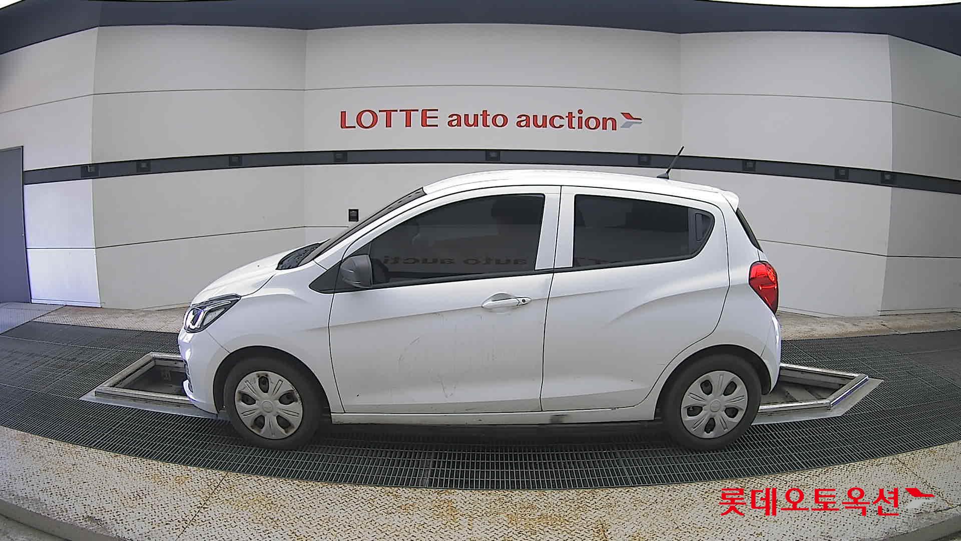 2019 - chevrolet spark