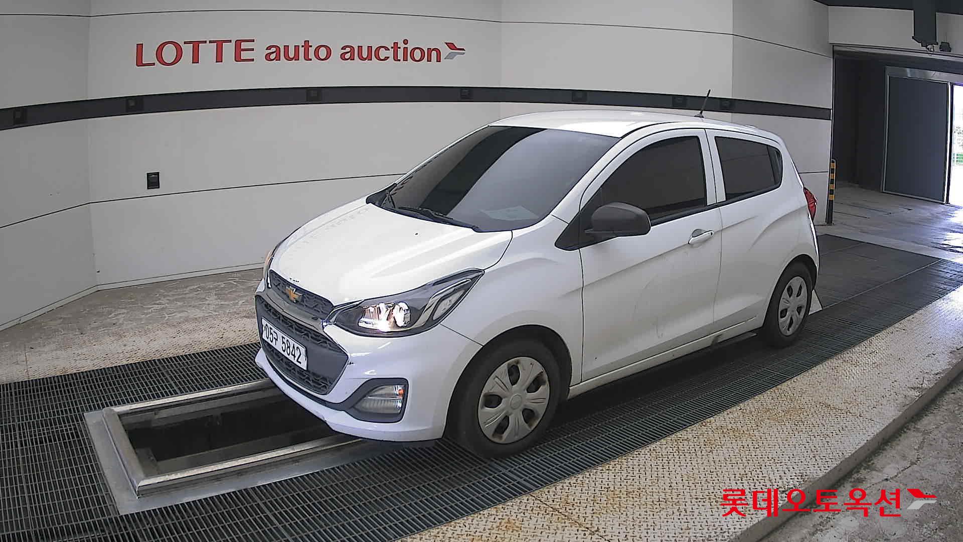 2019 - chevrolet spark